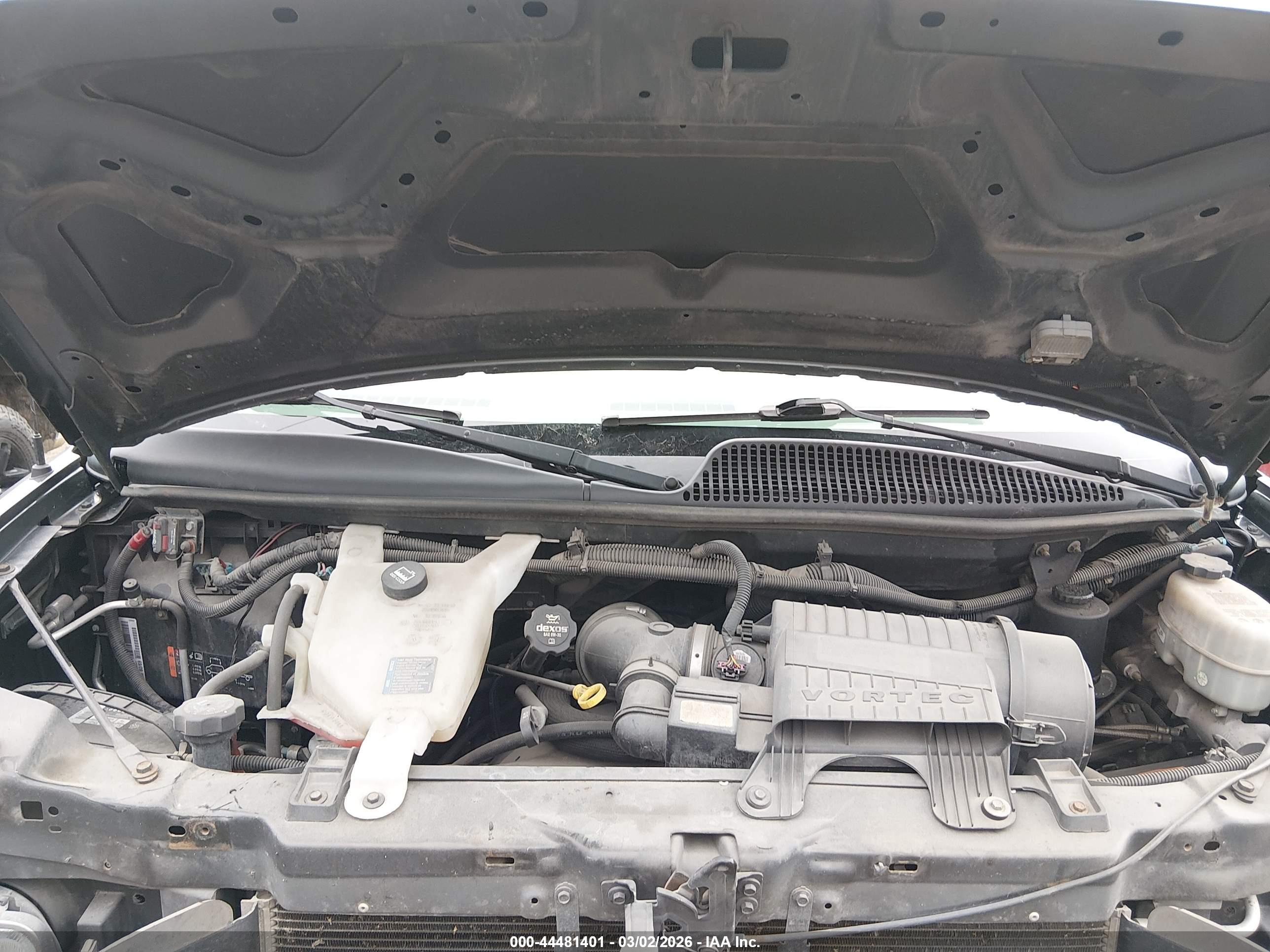 CHEVROLET EXPRESS image 10