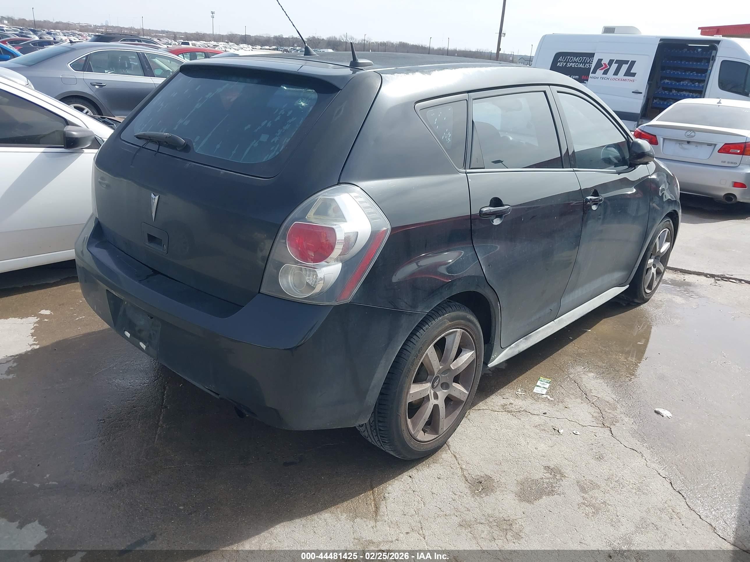 PONTIAC VIBE image 4