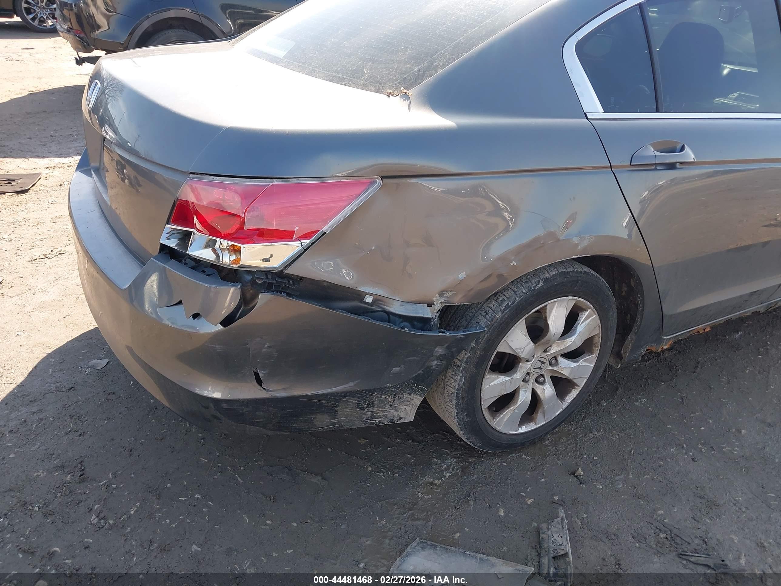 HONDA ACCORD image 6
