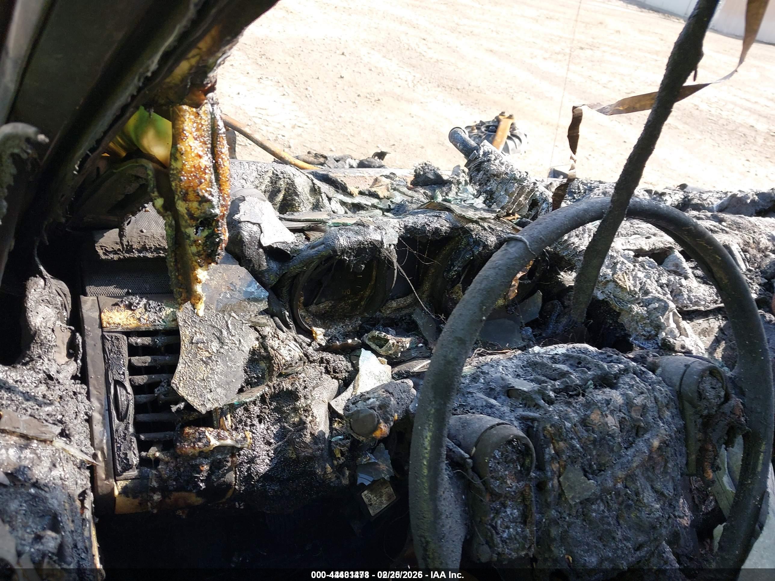 LAND ROVER image 7