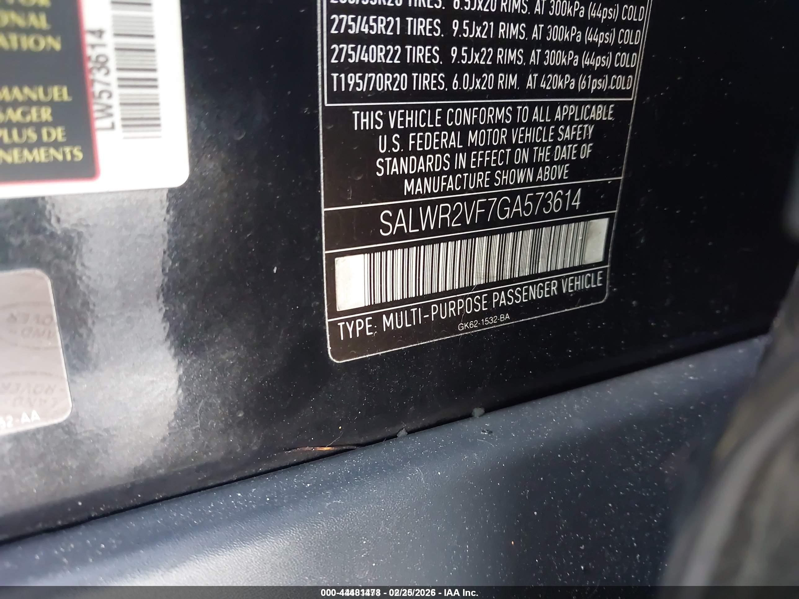 LAND ROVER image 9
