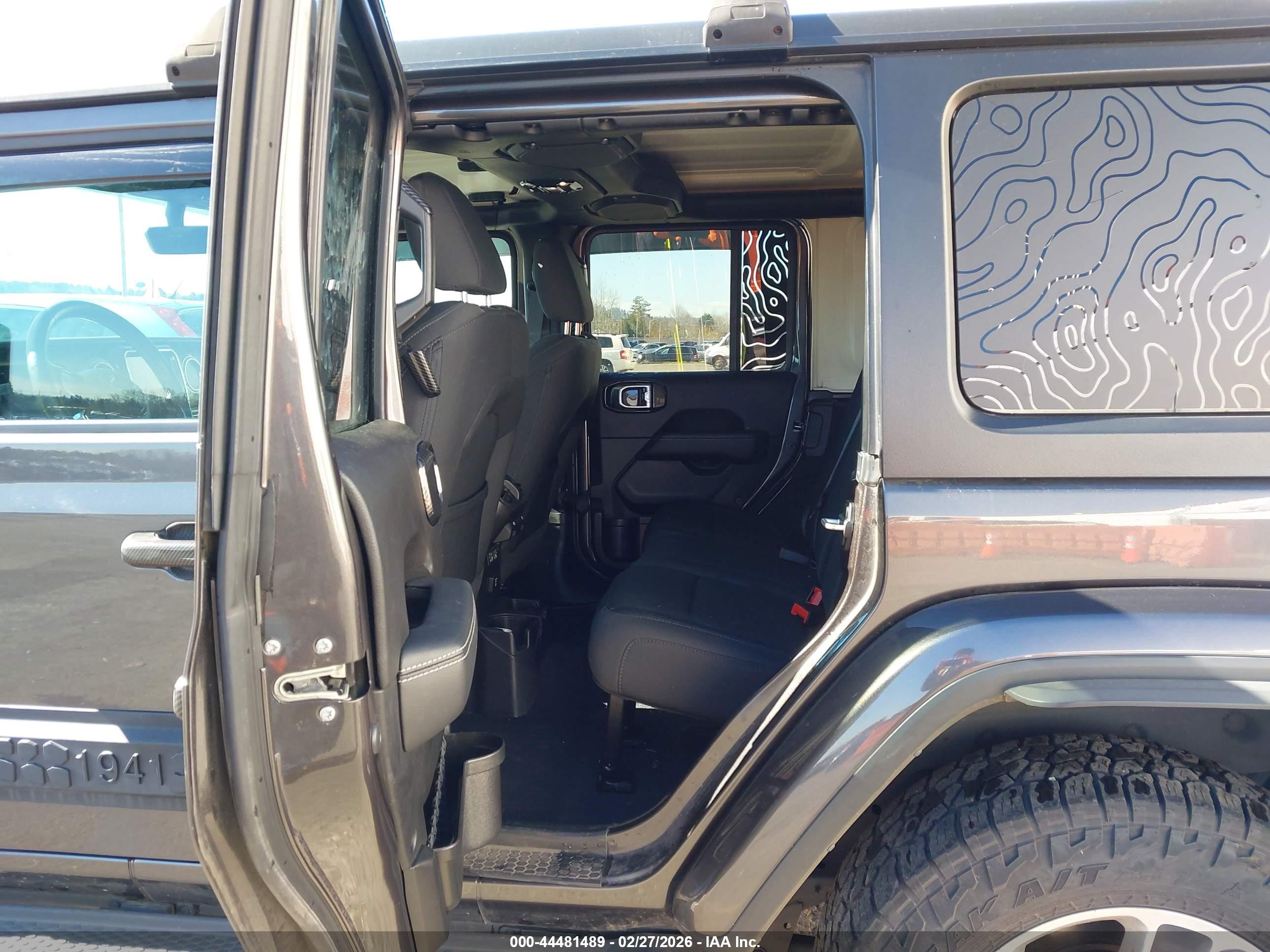 JEEP WRANGLER image 8