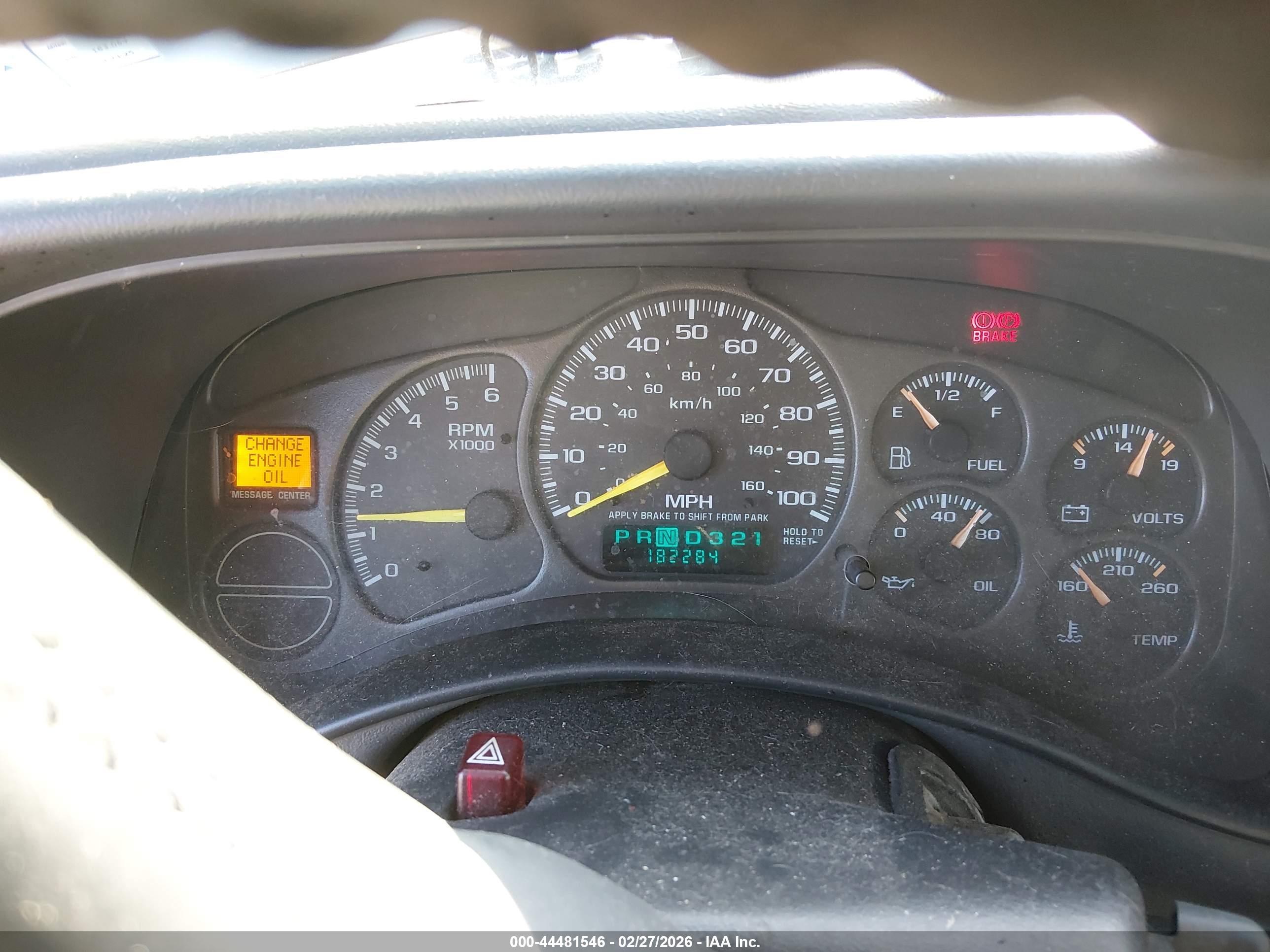 CHEVROLET SILVERADO image 7