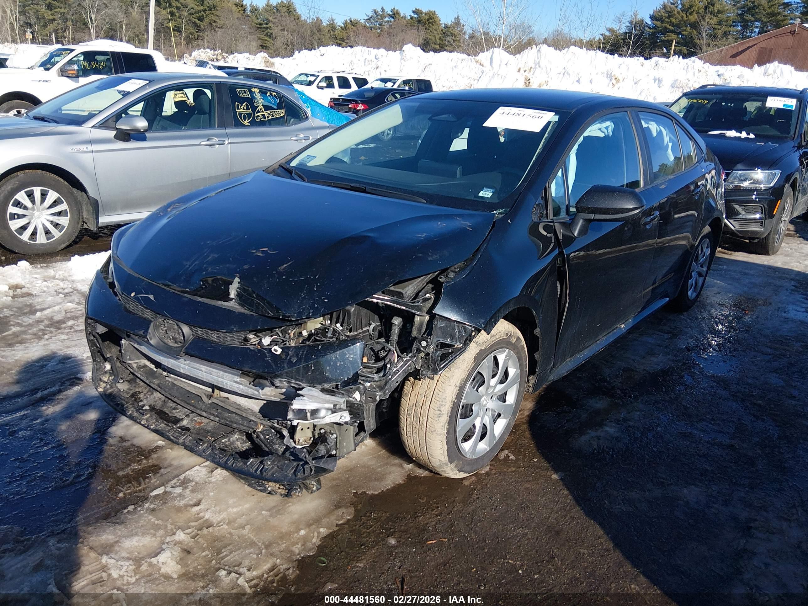 TOYOTA COROLLA image 2