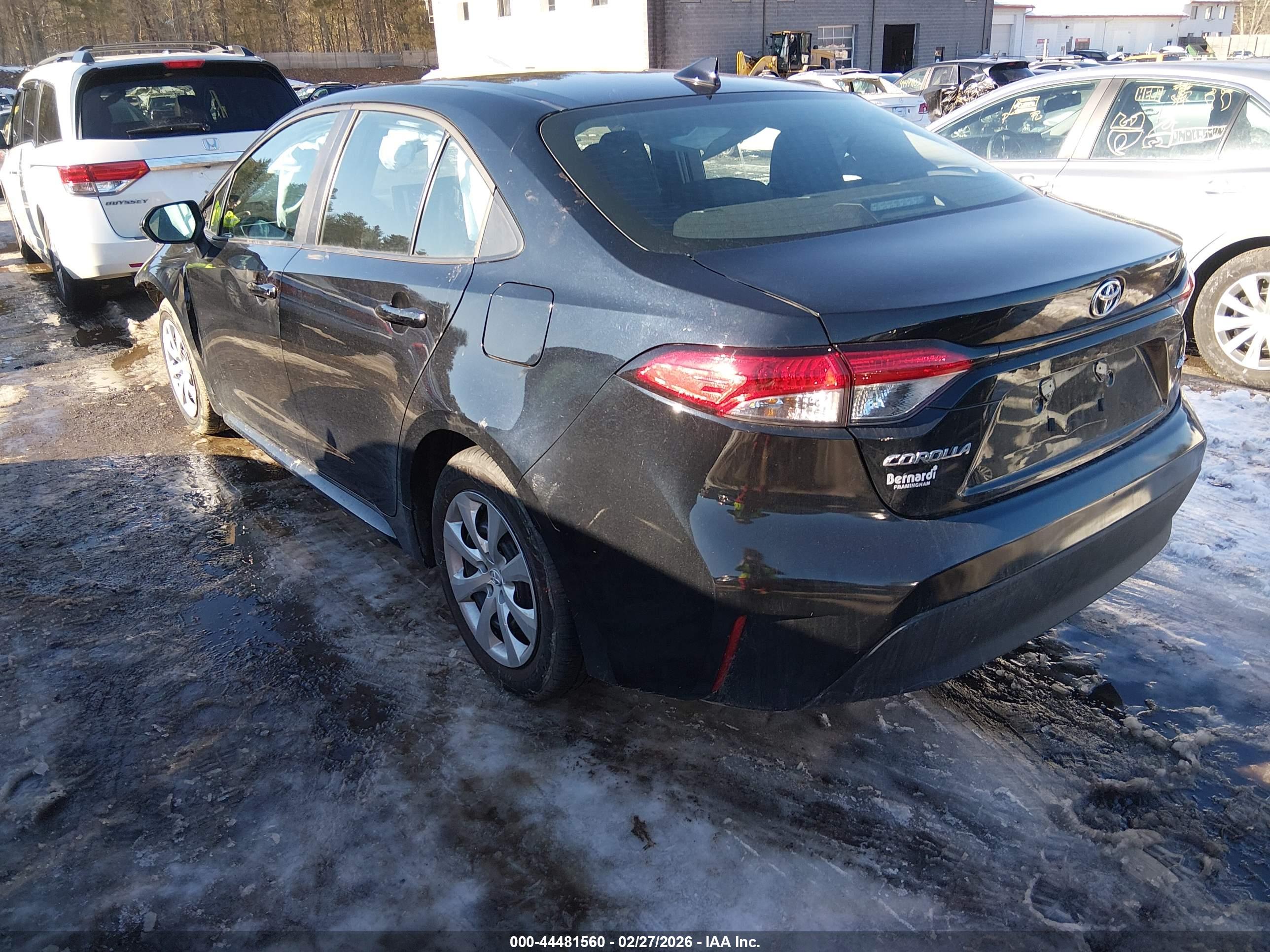 TOYOTA COROLLA image 3