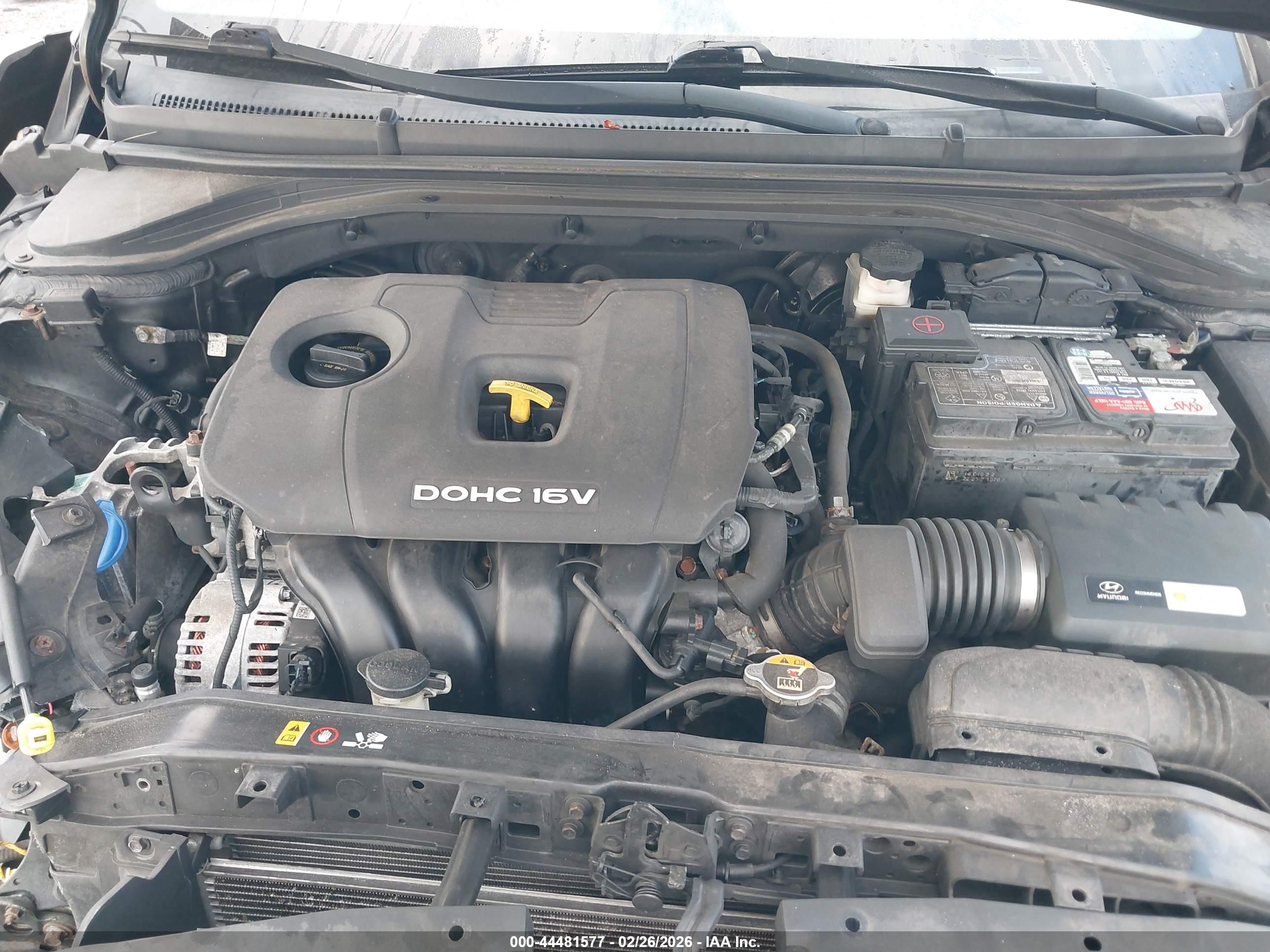 HYUNDAI ELANTRA image 10