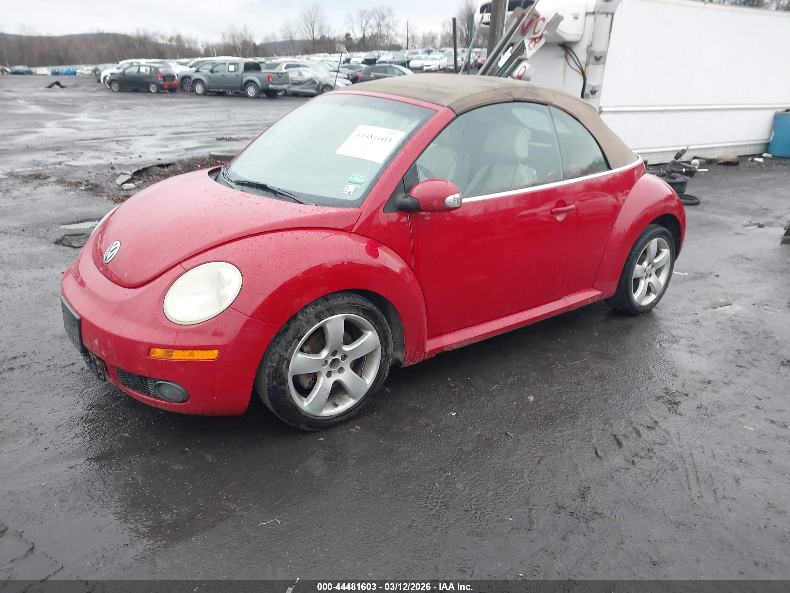 VOLKSWAGEN NEW image 2