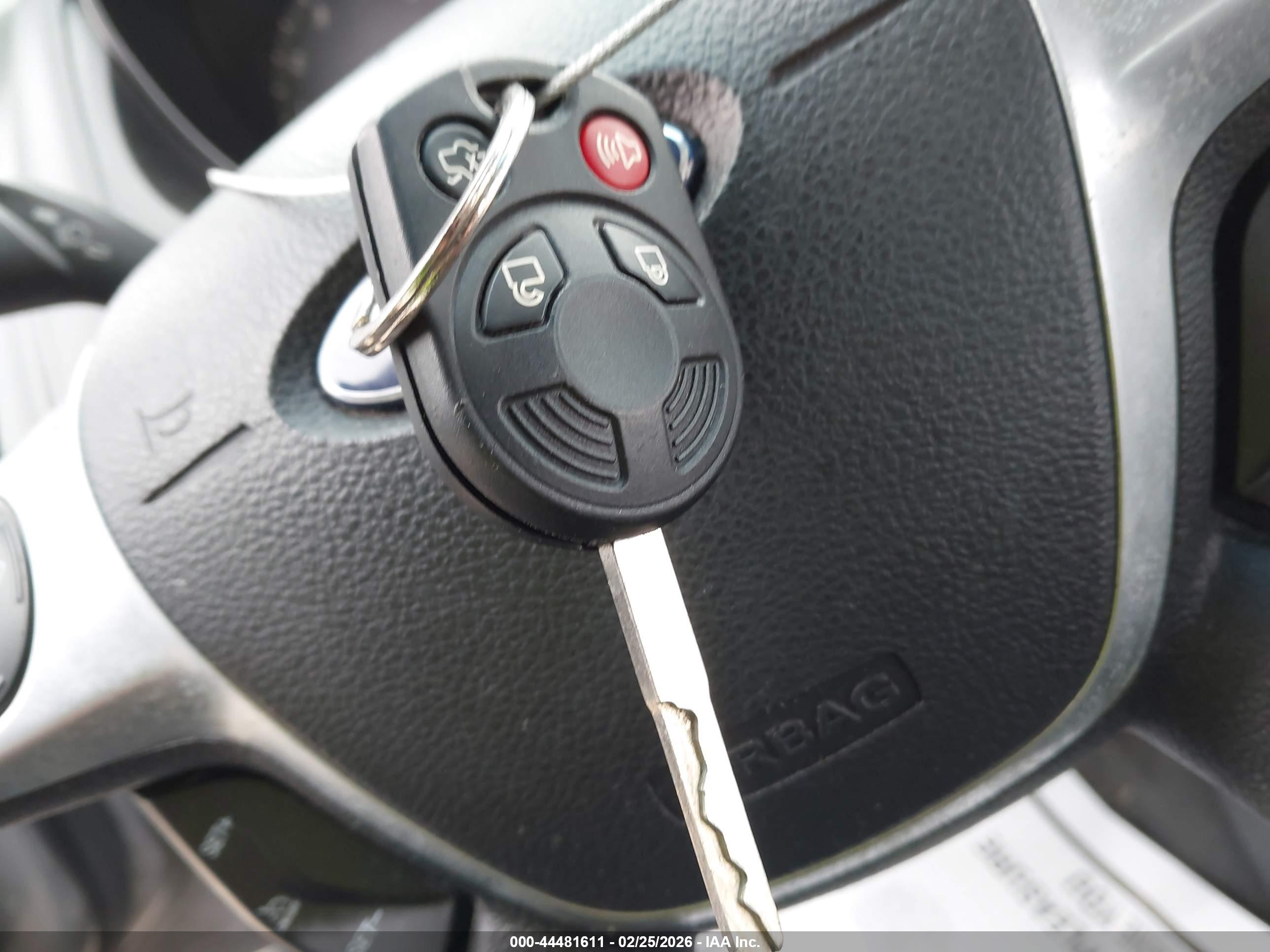 FORD FOCUS image 11