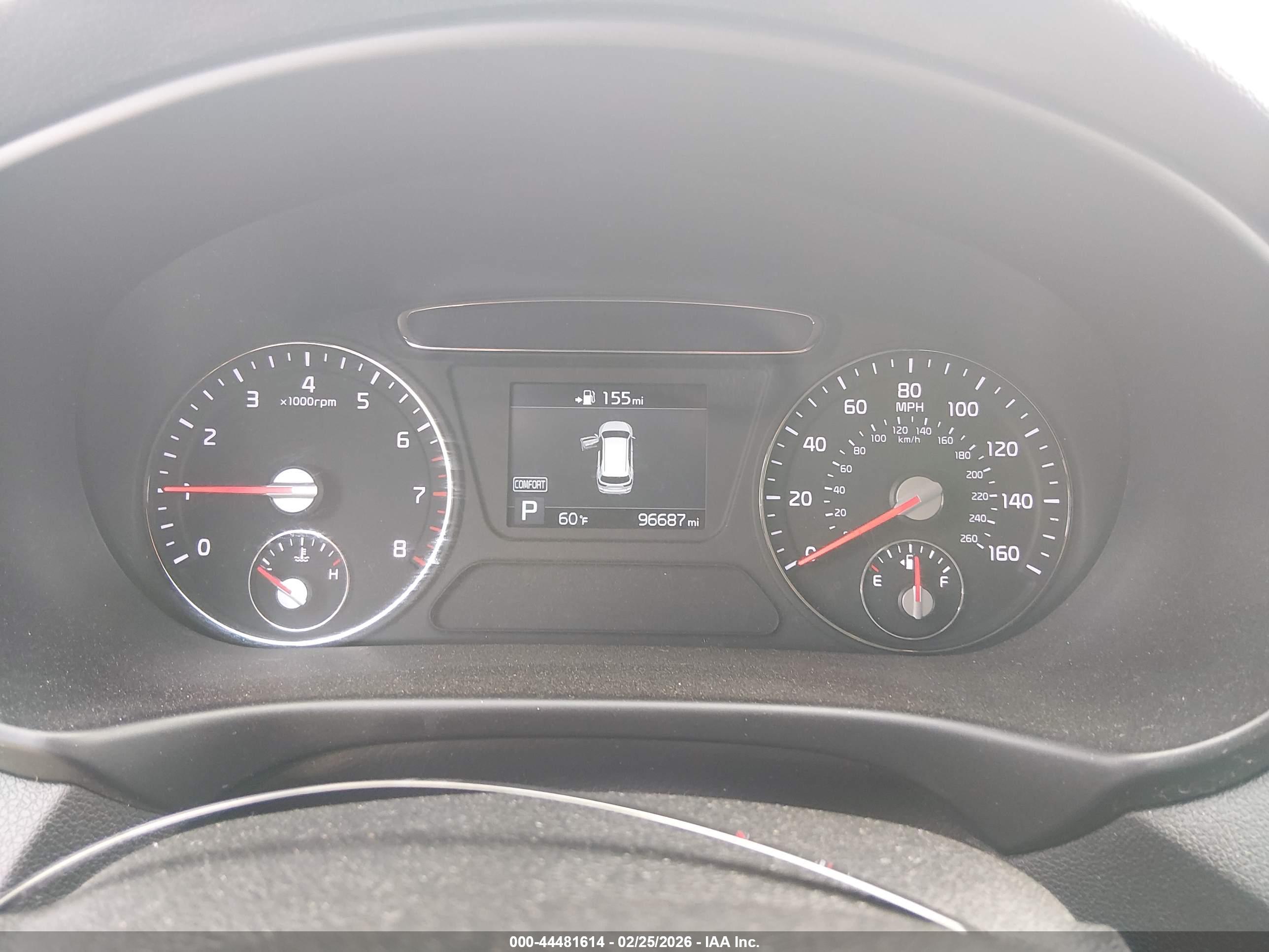 KIA SORENTO image 7