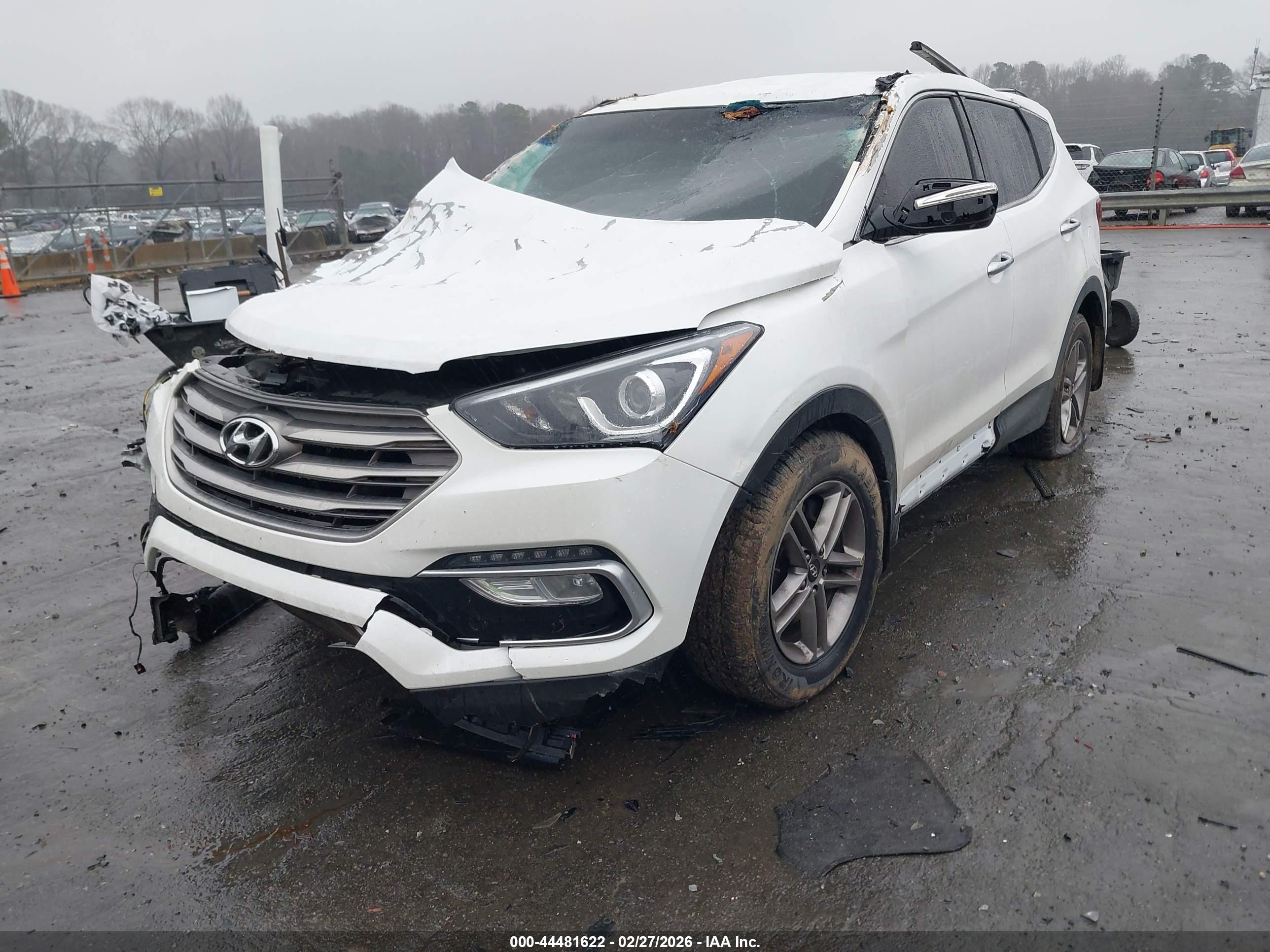 HYUNDAI SANTA image 2