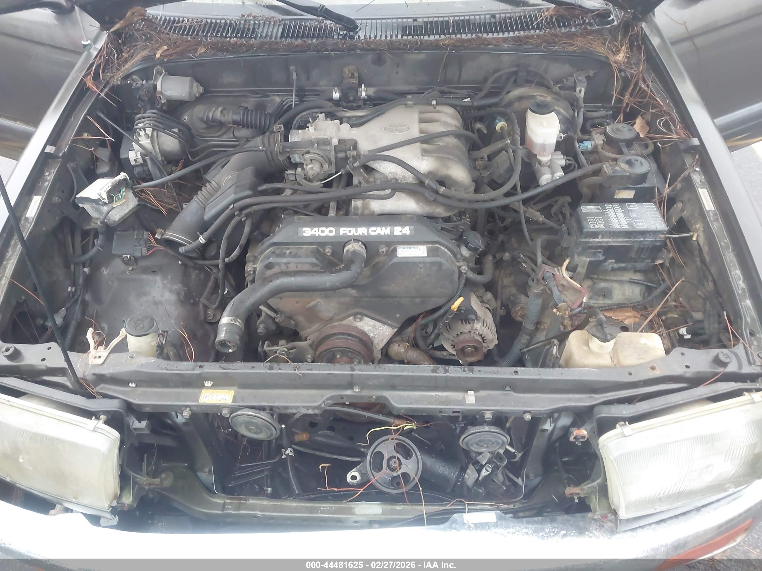 TOYOTA 4RUNNER image 10