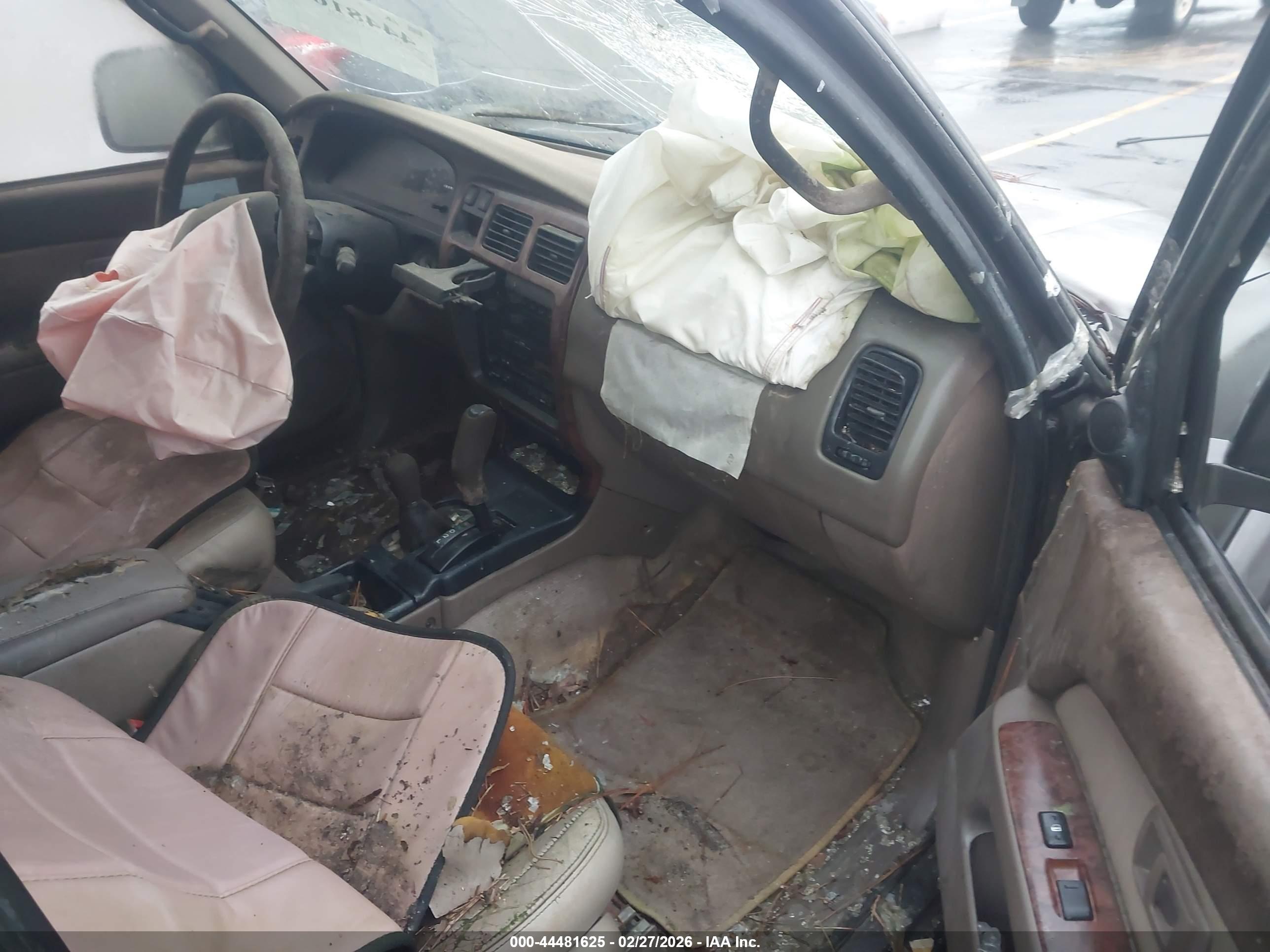 TOYOTA 4RUNNER image 5