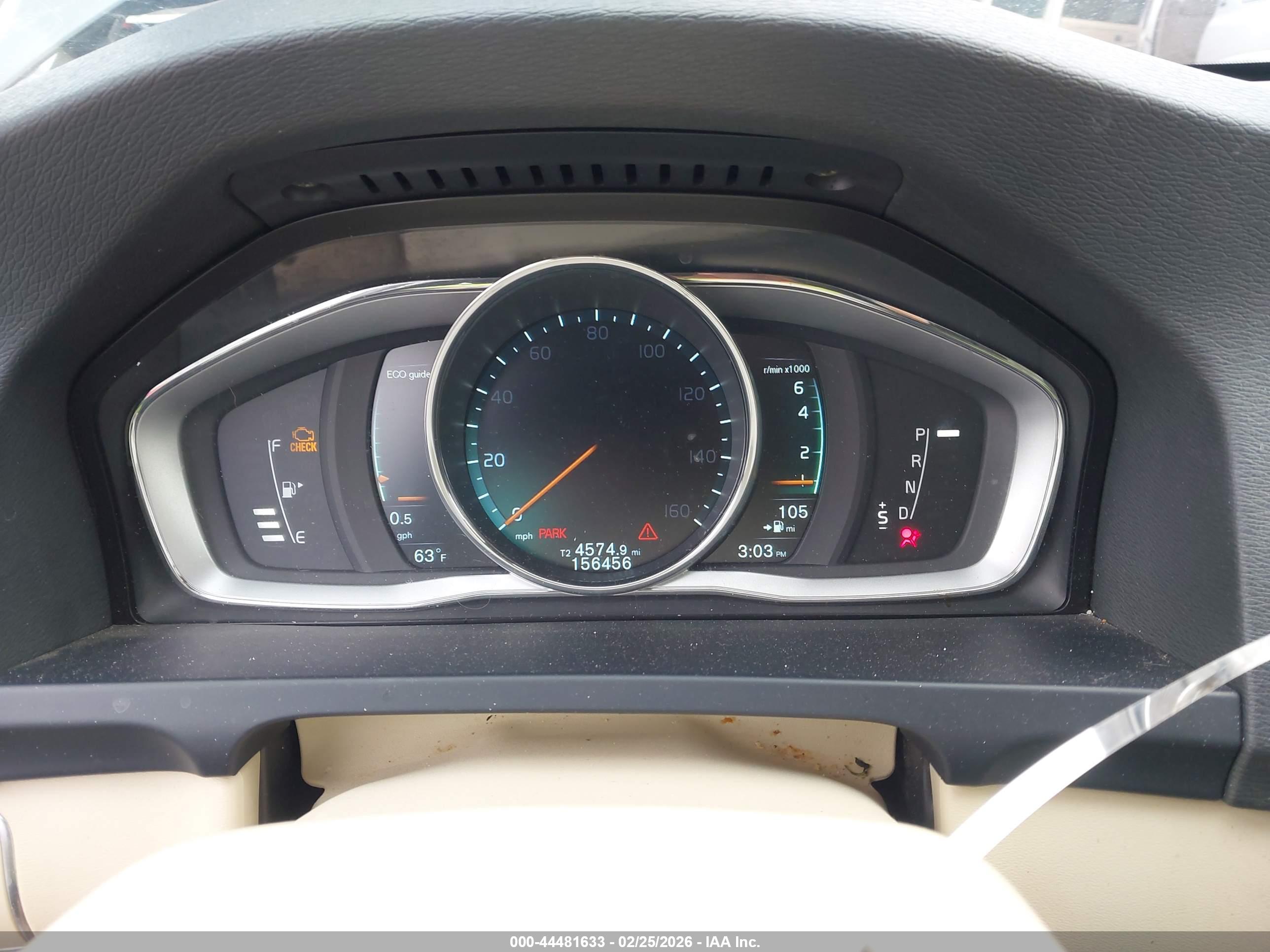 VOLVO S60 image 7