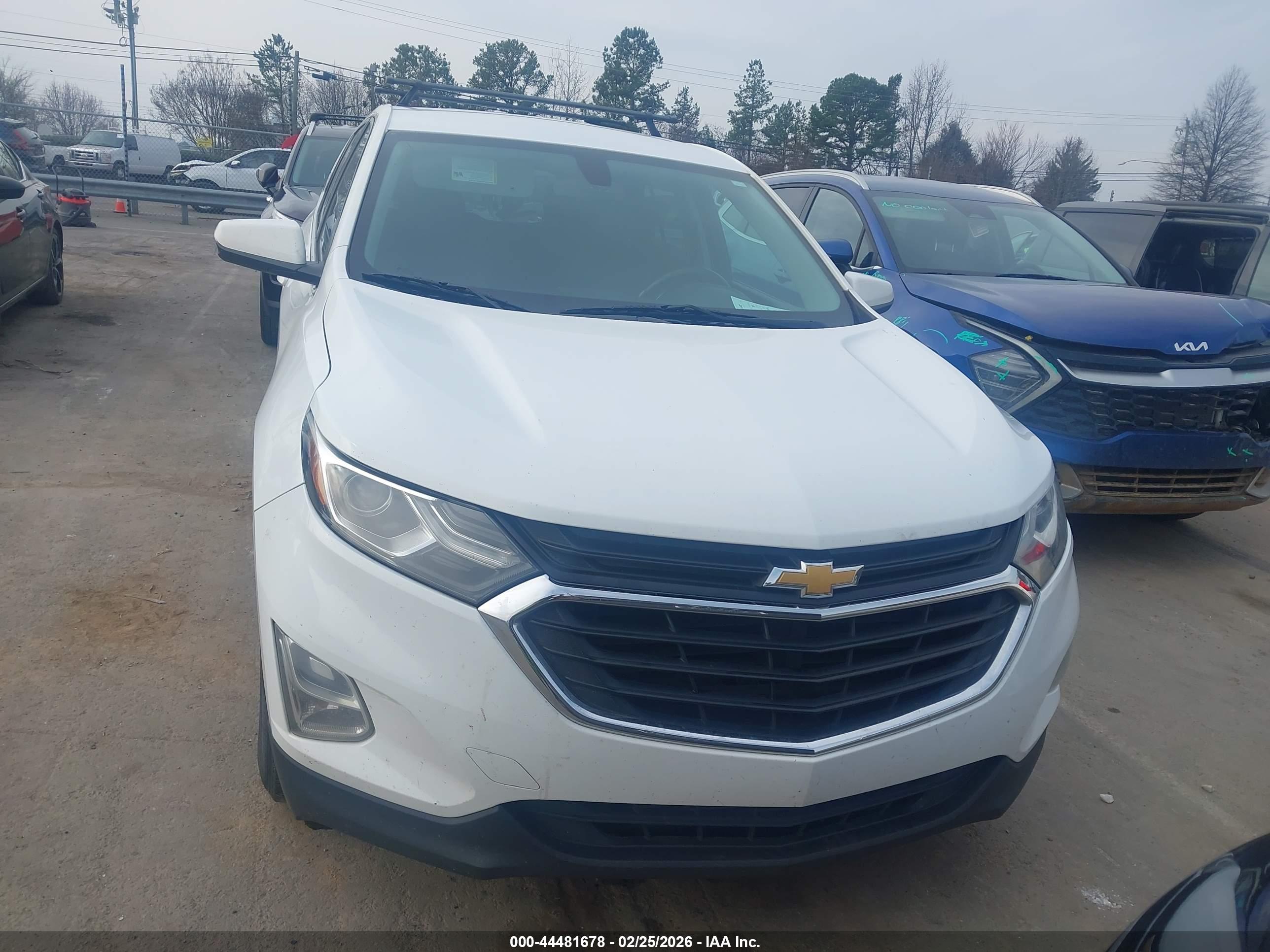 CHEVROLET EQUINOX image 6