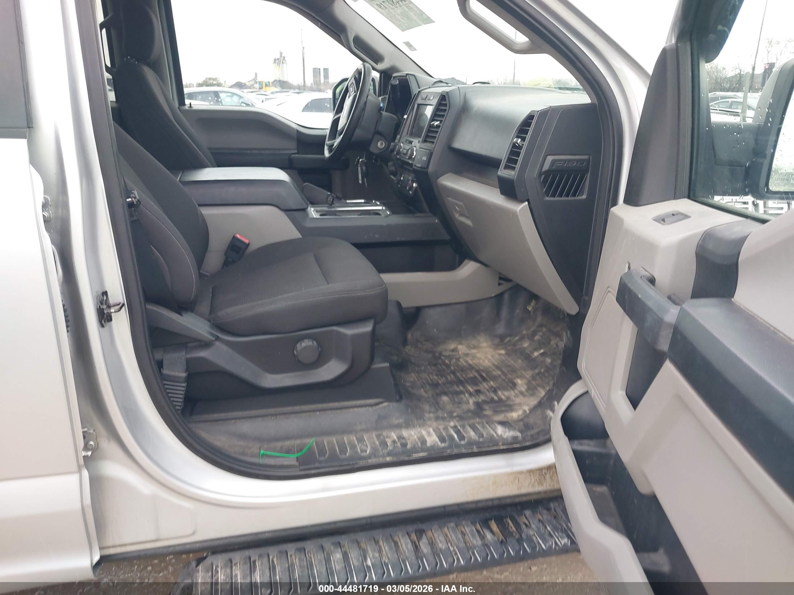 FORD F-150 image 5