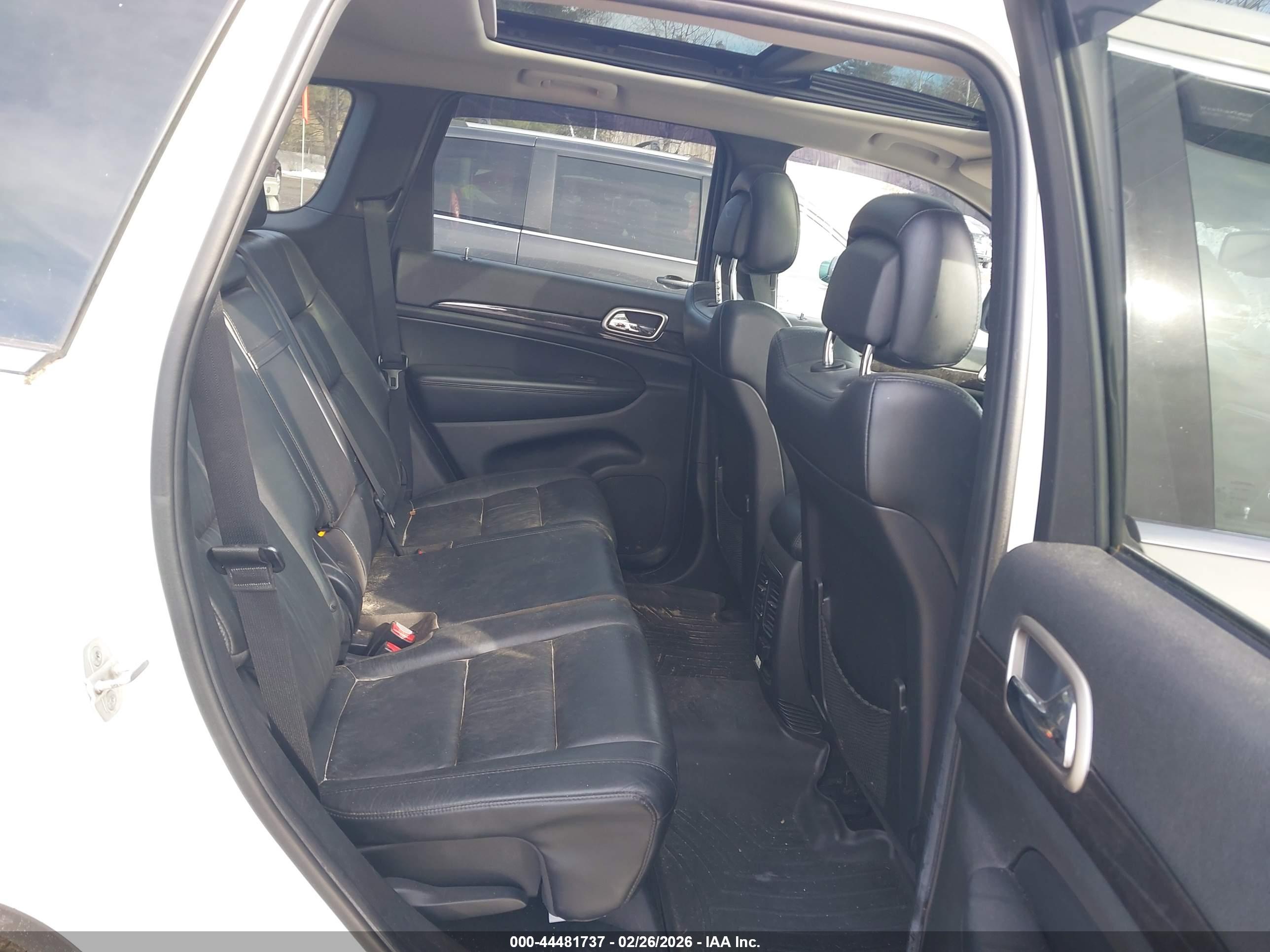 JEEP GRAND image 8