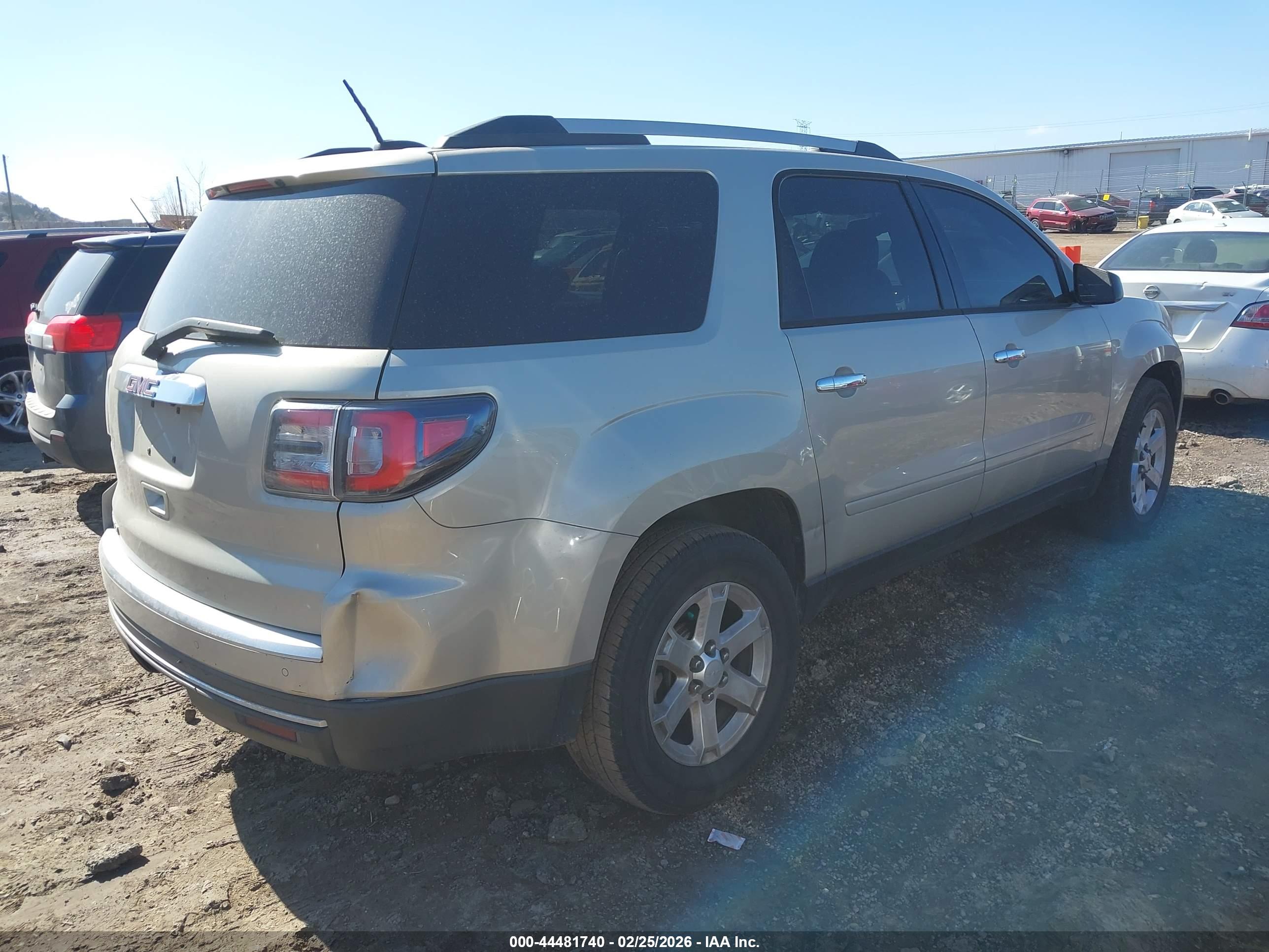 GMC ACADIA image 4