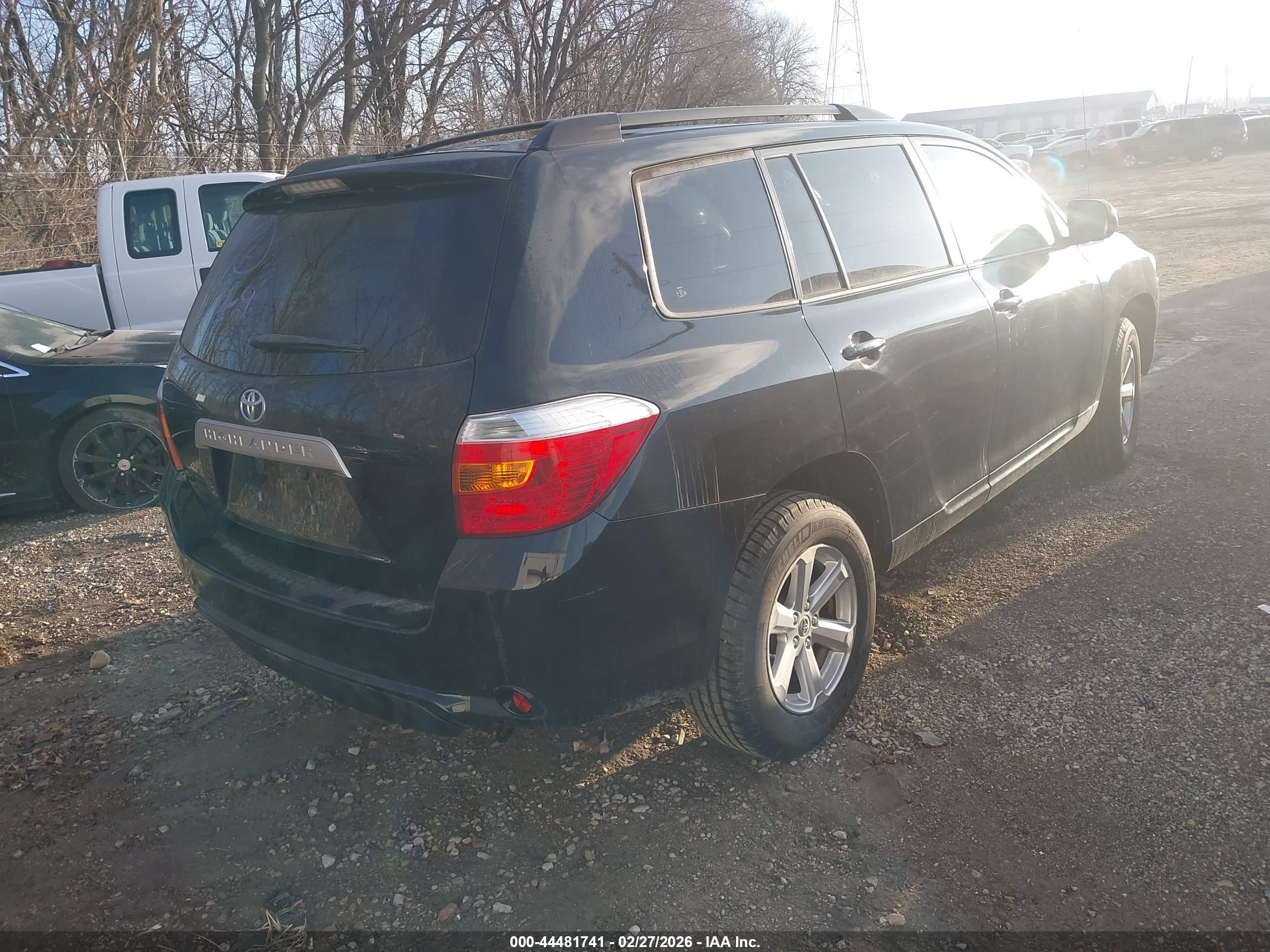 TOYOTA HIGHLANDER image 4