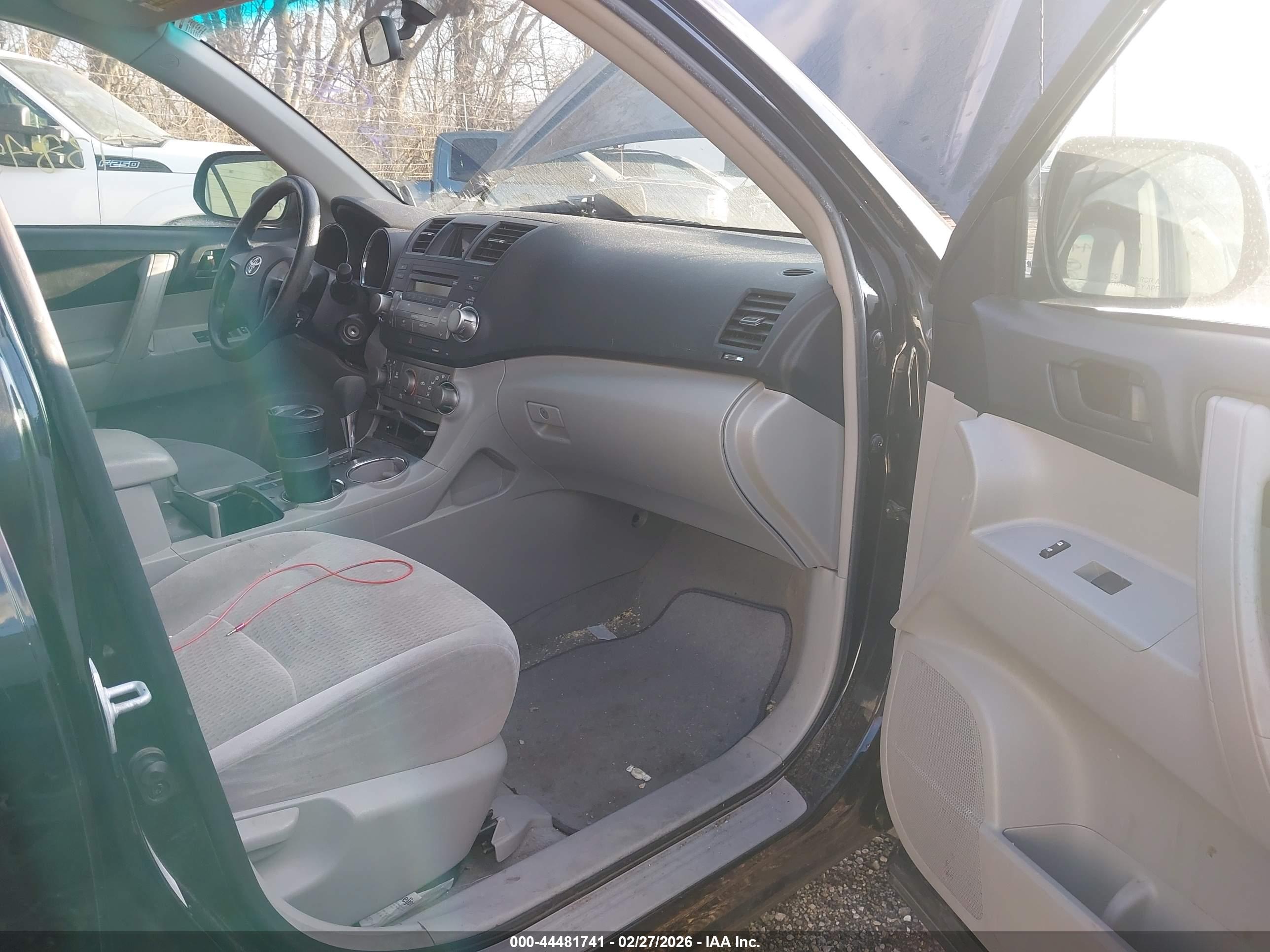 TOYOTA HIGHLANDER image 5