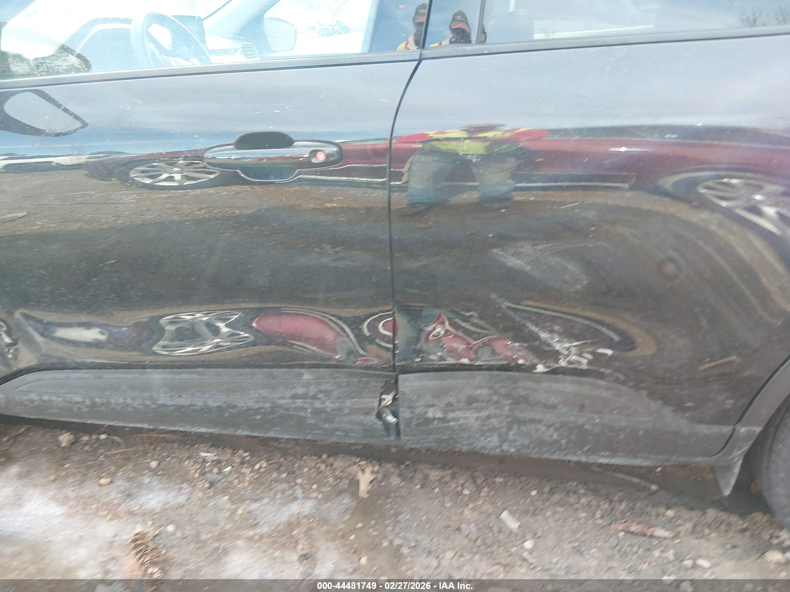 FORD ESCAPE image 6