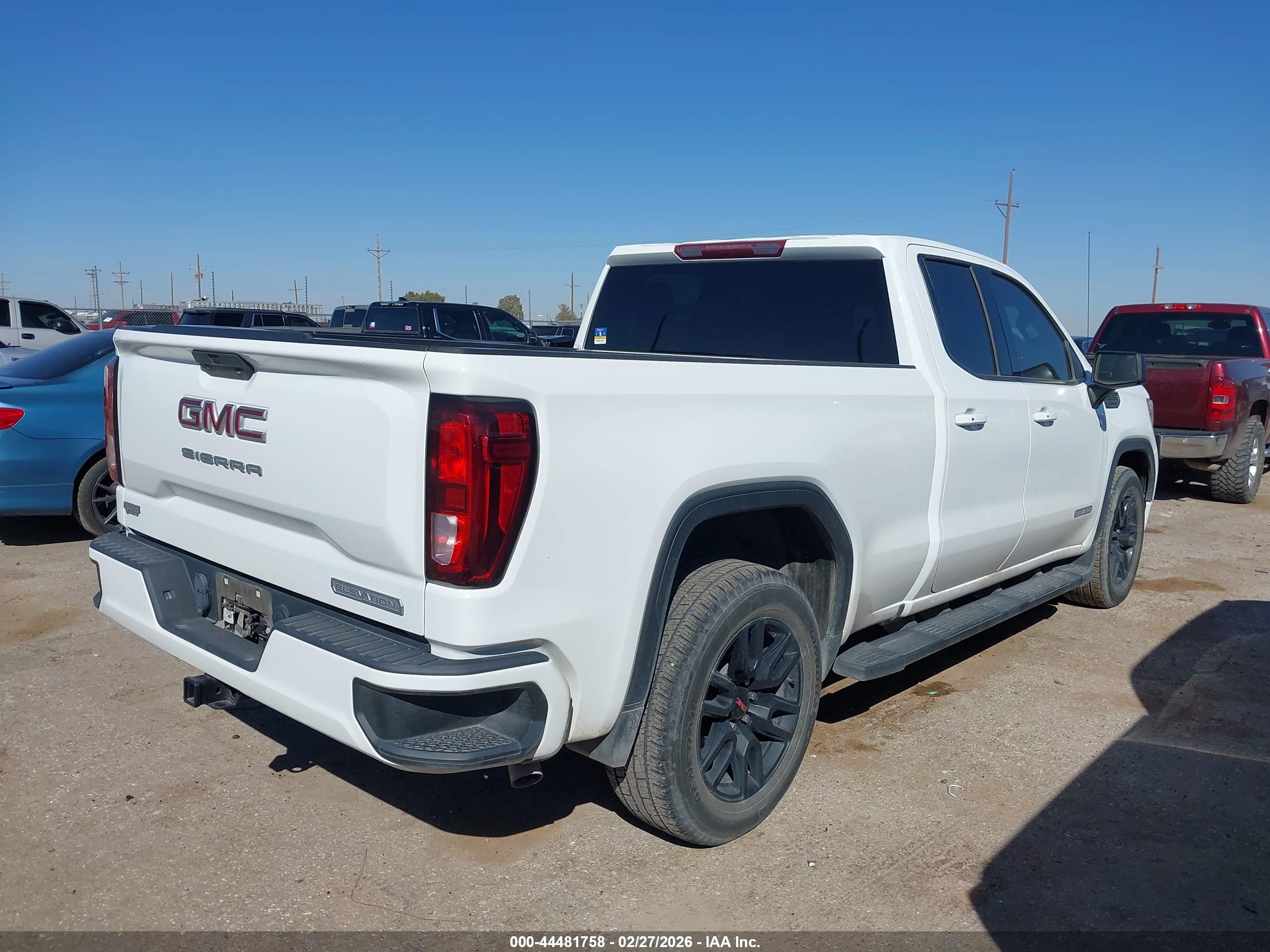 GMC SIERRA image 4