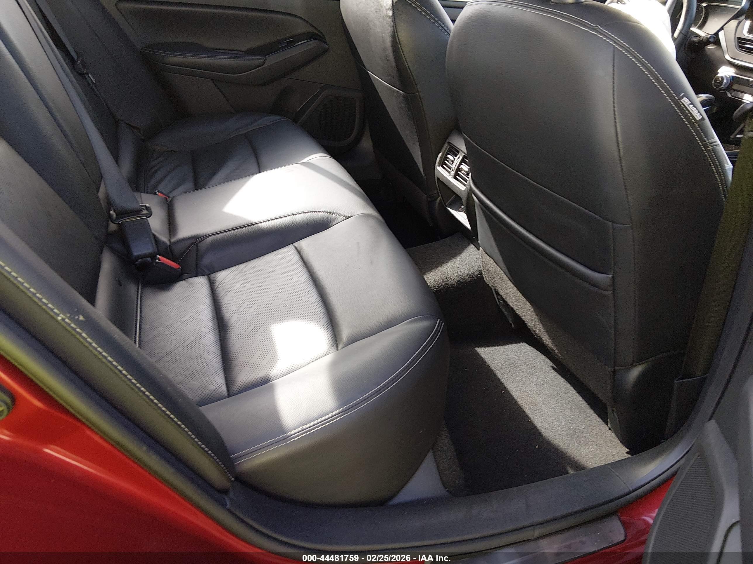 NISSAN ALTIMA image 8