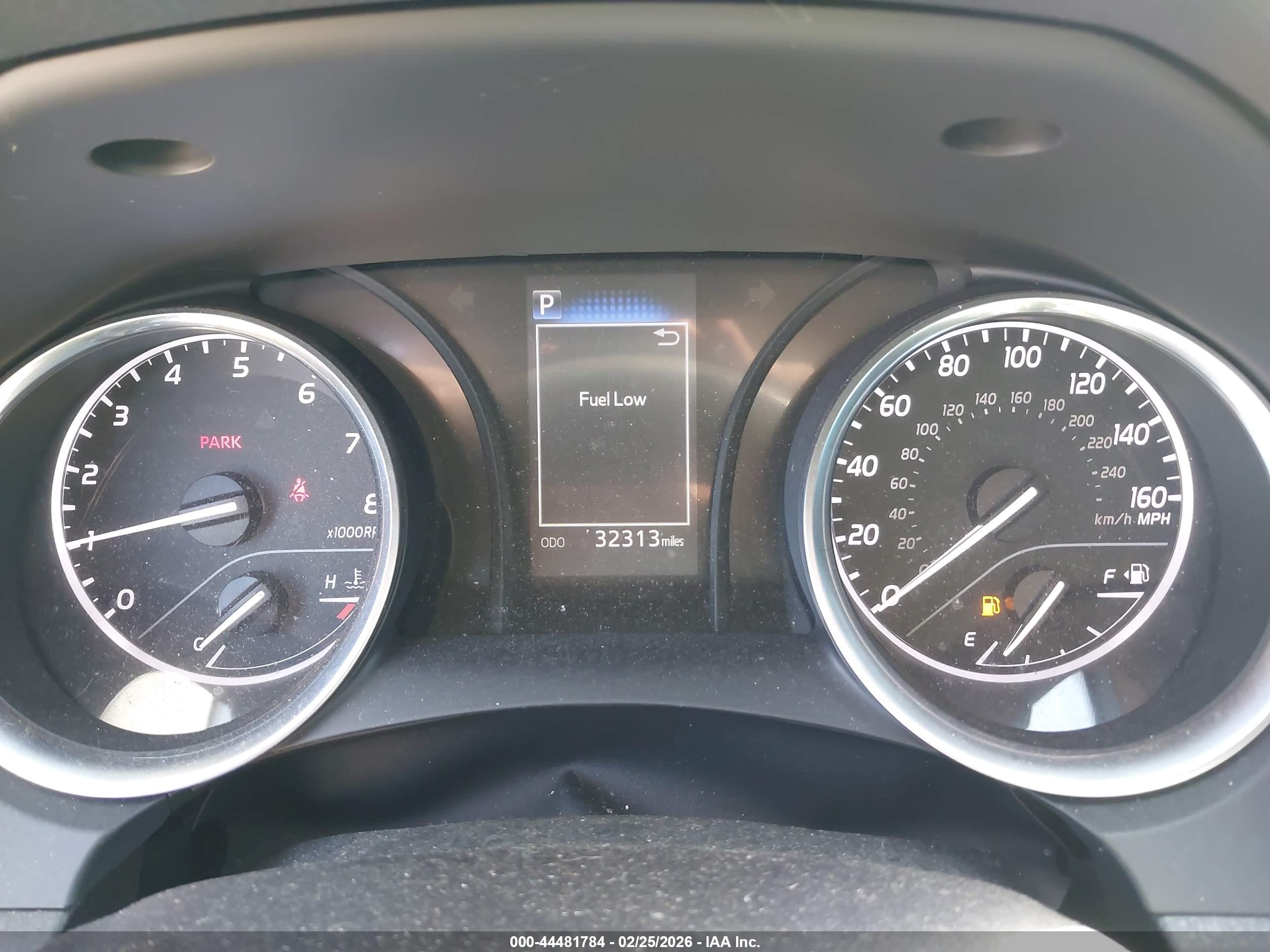 TOYOTA CAMRY image 7