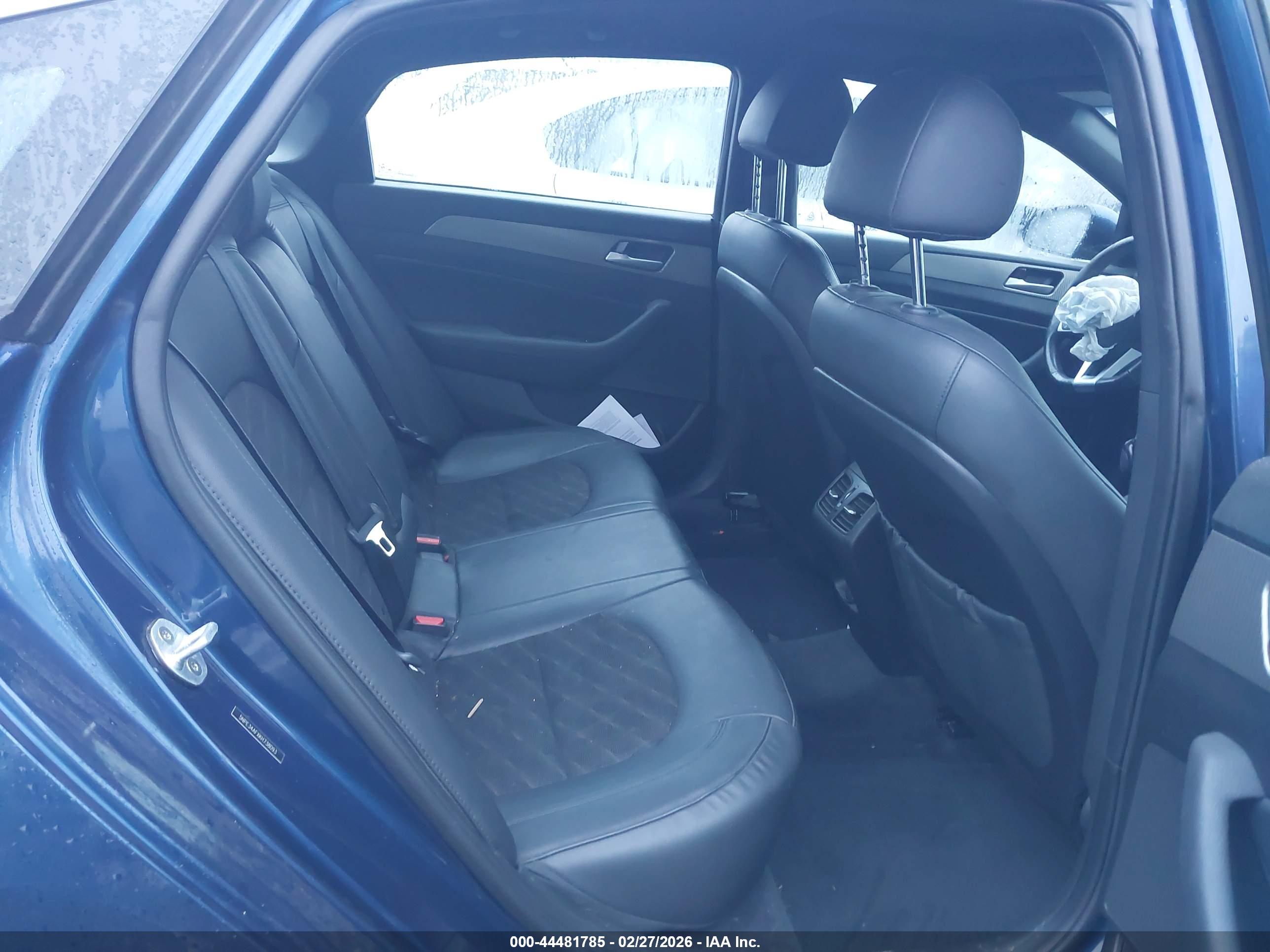 HYUNDAI SONATA image 8