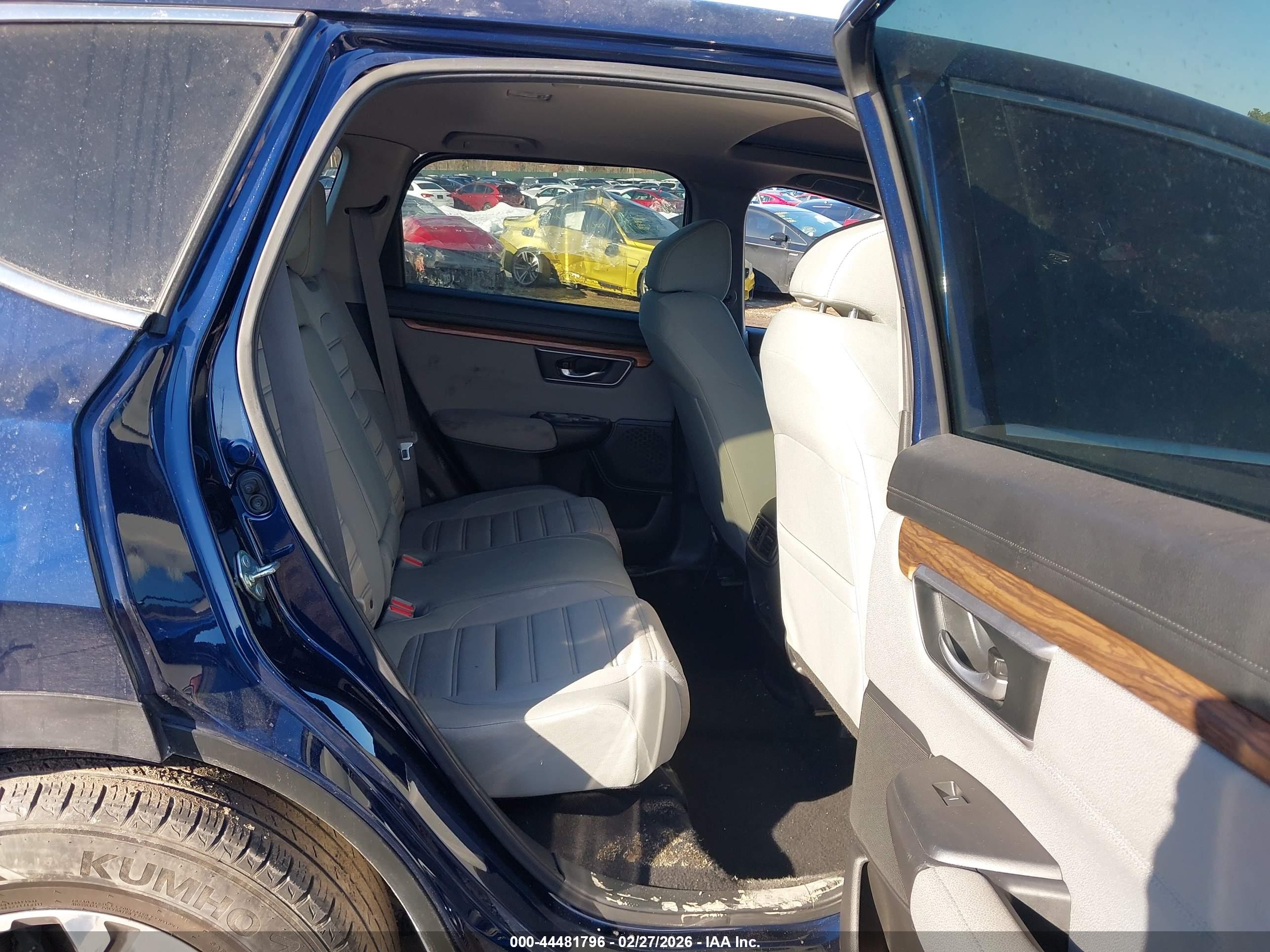 HONDA CR-V image 8