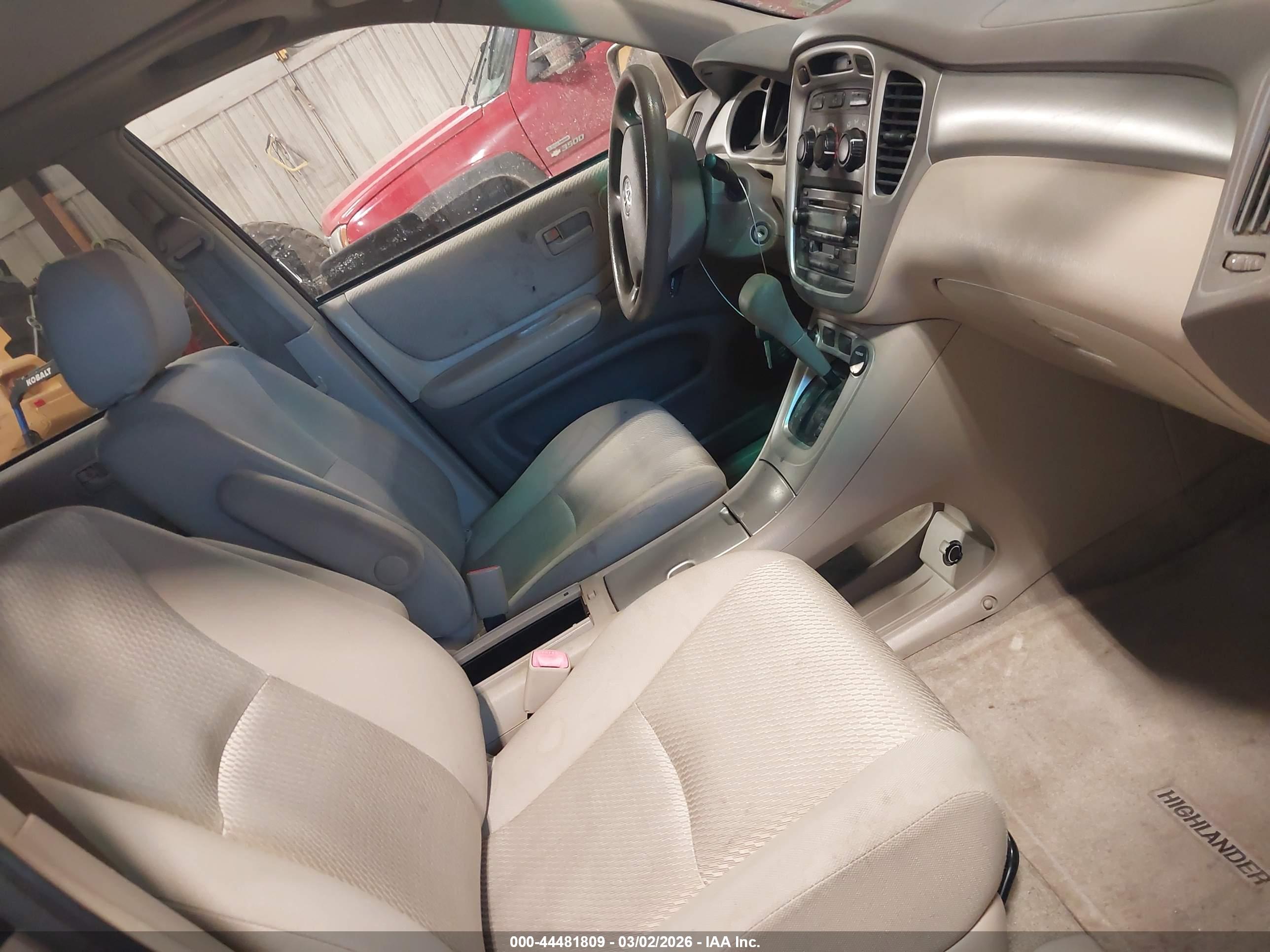 TOYOTA HIGHLANDER image 5