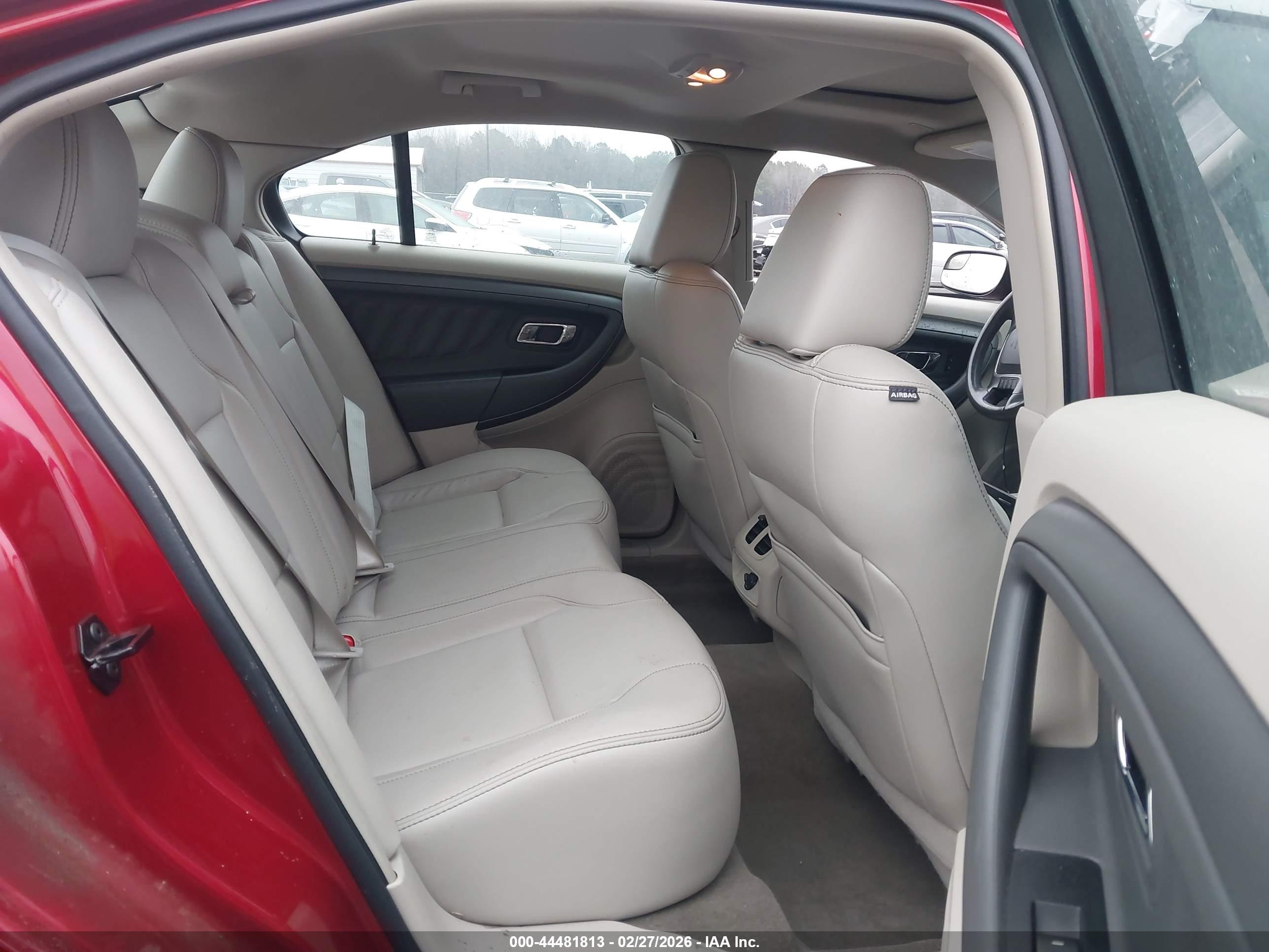 FORD TAURUS image 8