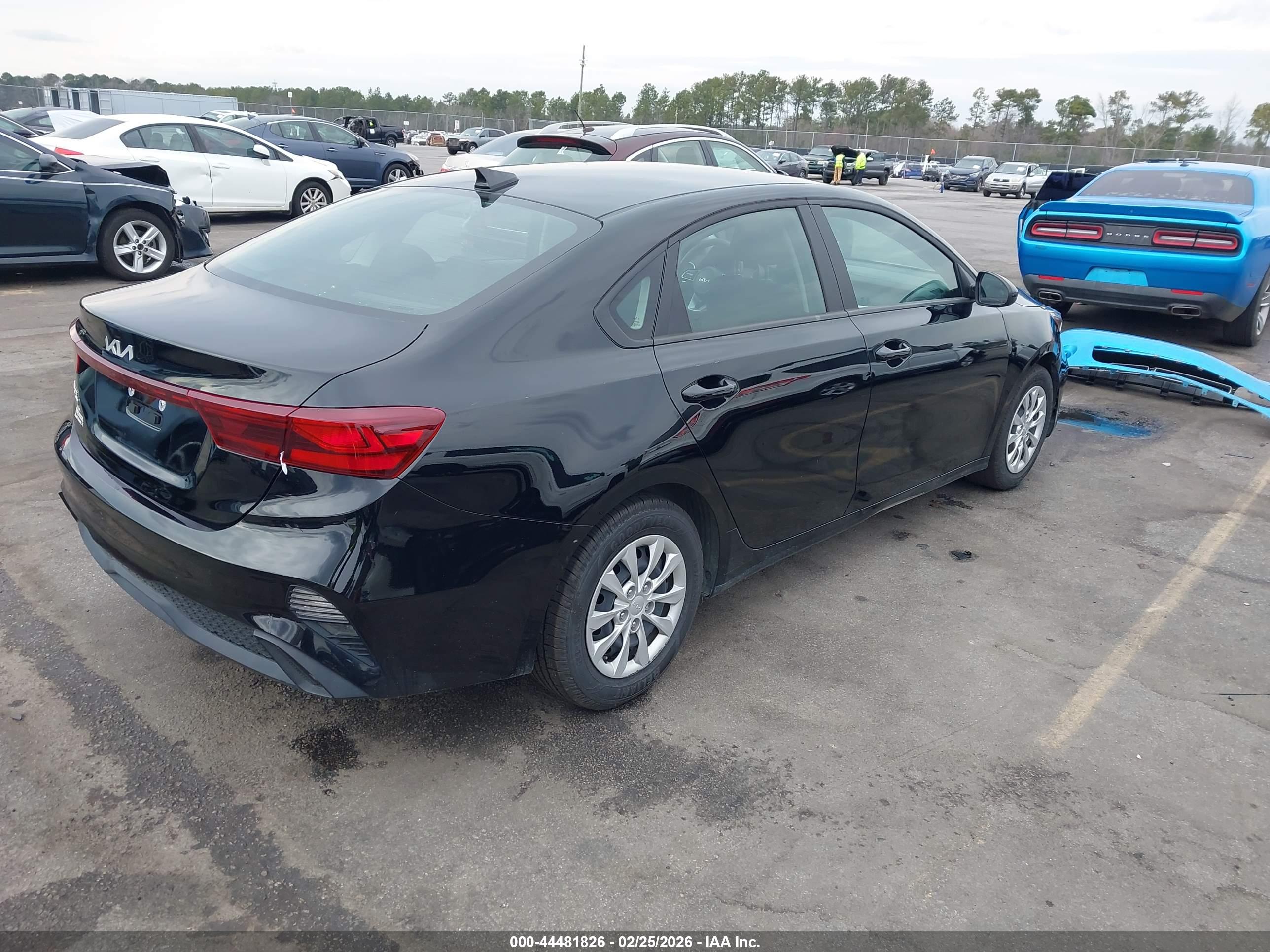 KIA FORTE image 4