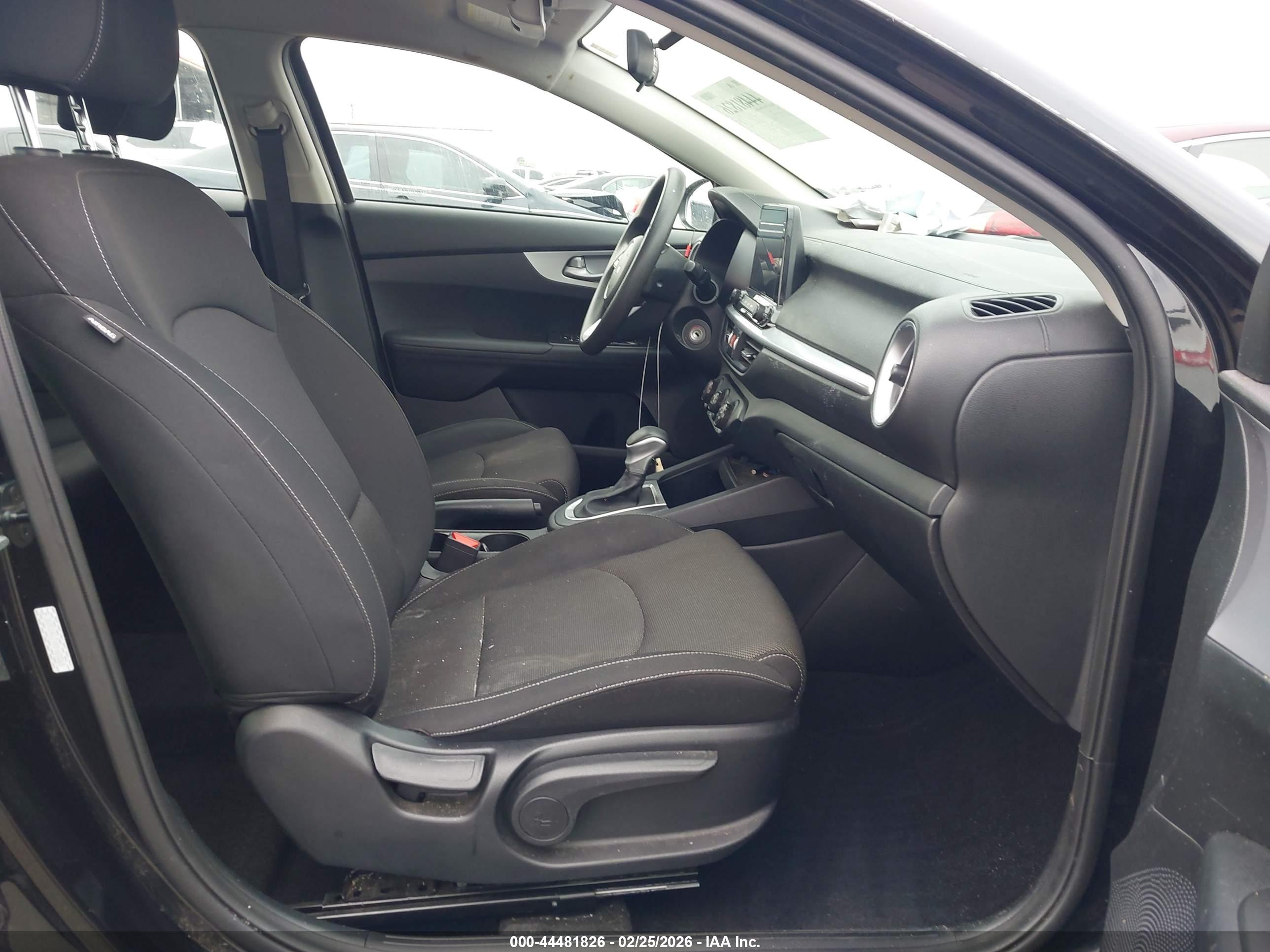 KIA FORTE image 5