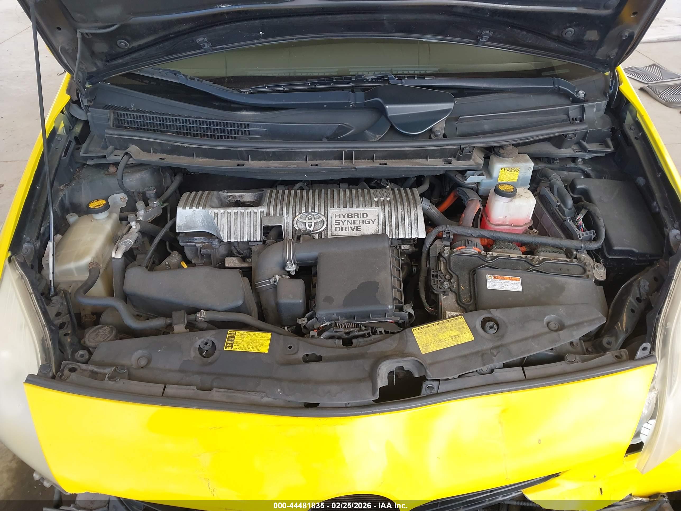 TOYOTA PRIUS image 10