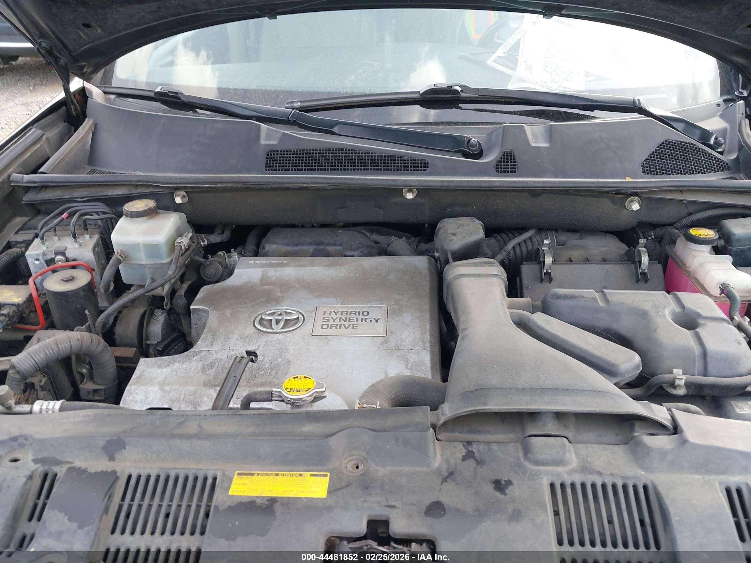 TOYOTA HIGHLANDER image 10