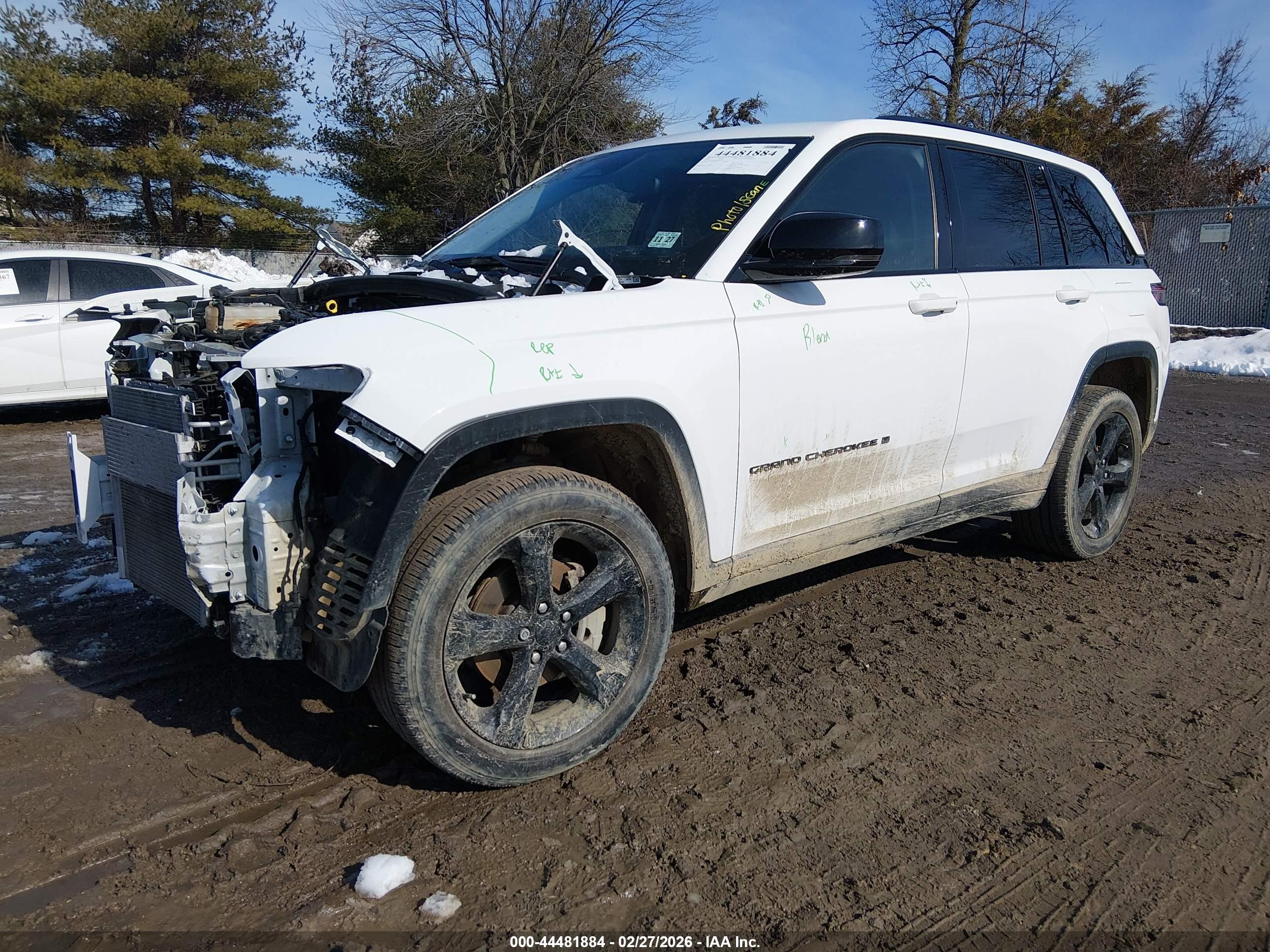 JEEP GRAND image 2