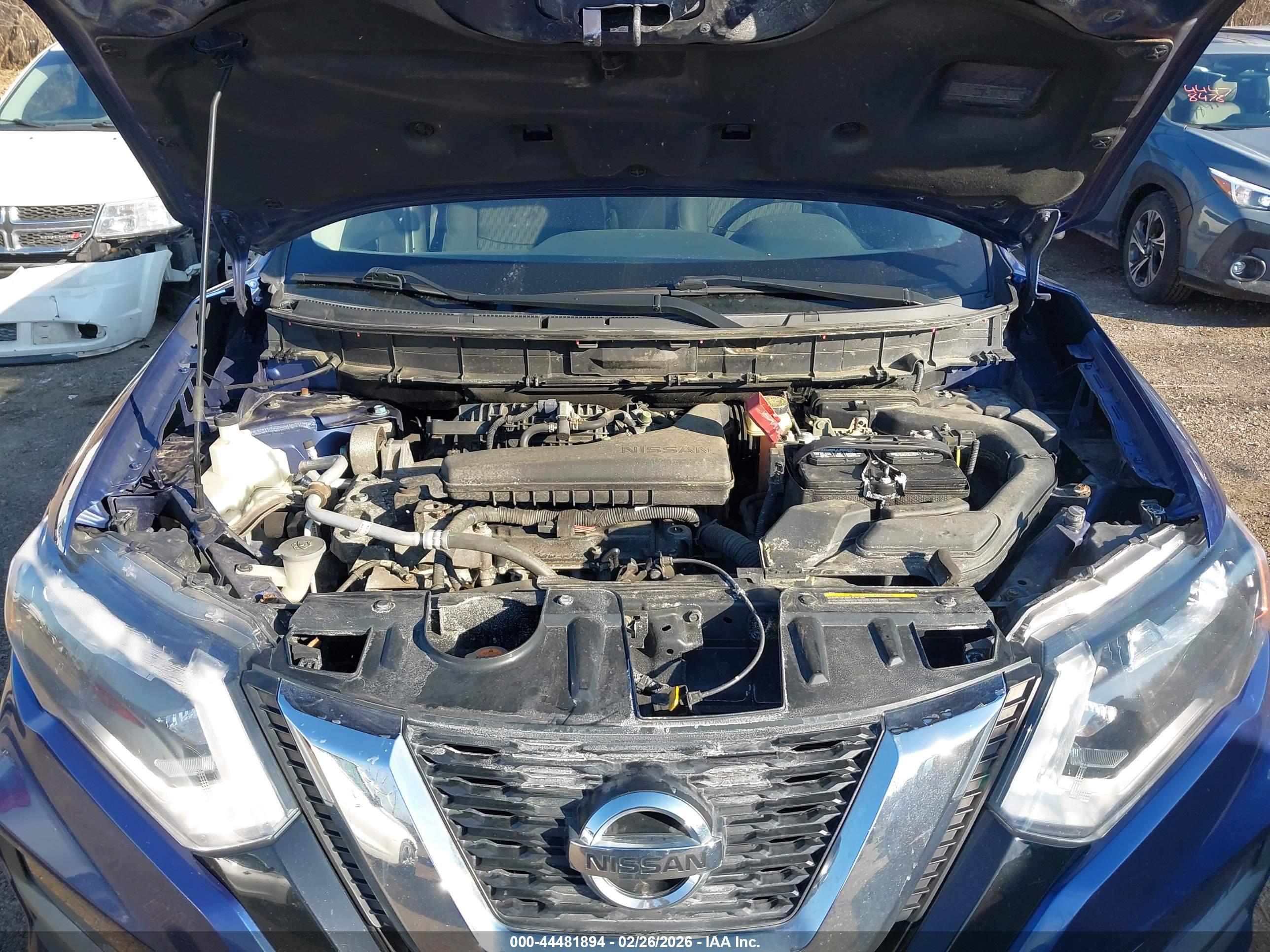 NISSAN ROGUE image 10