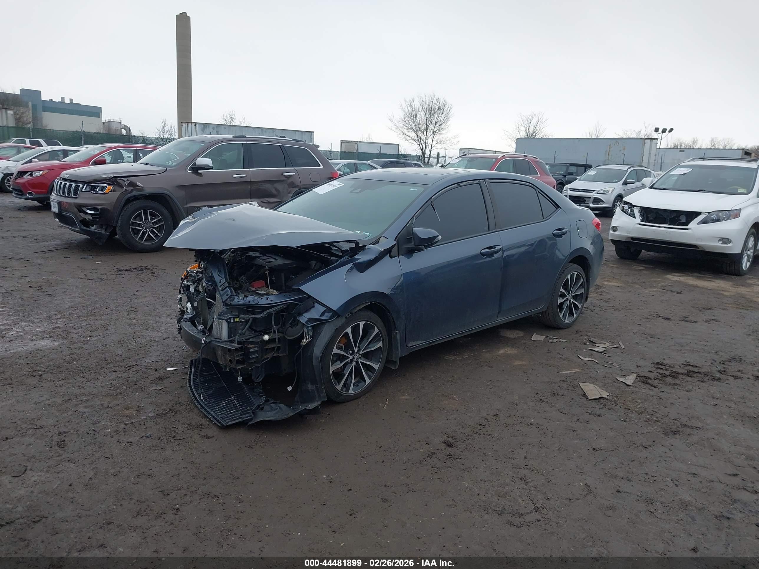 TOYOTA COROLLA image 2