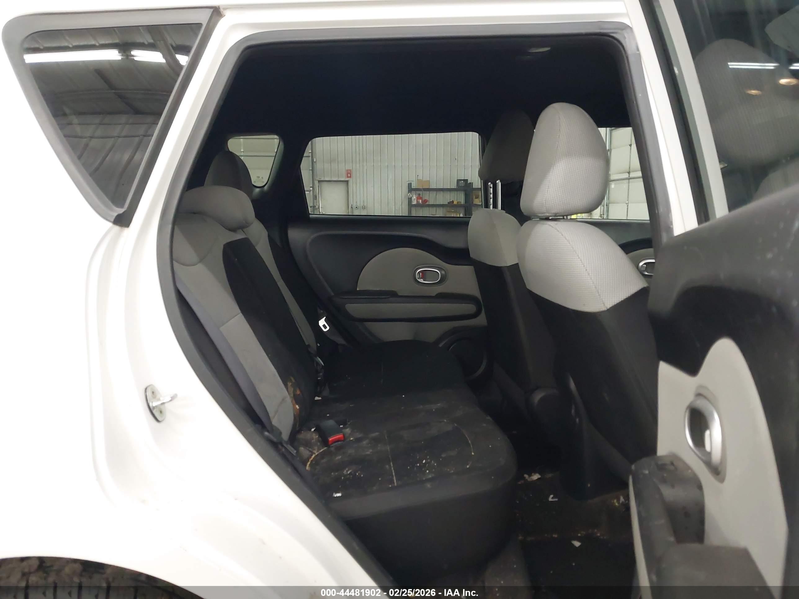 KIA SOUL image 8