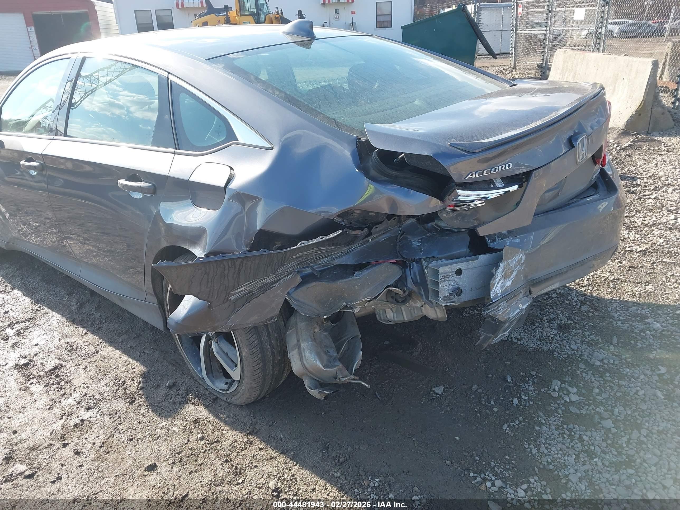 HONDA ACCORD image 6
