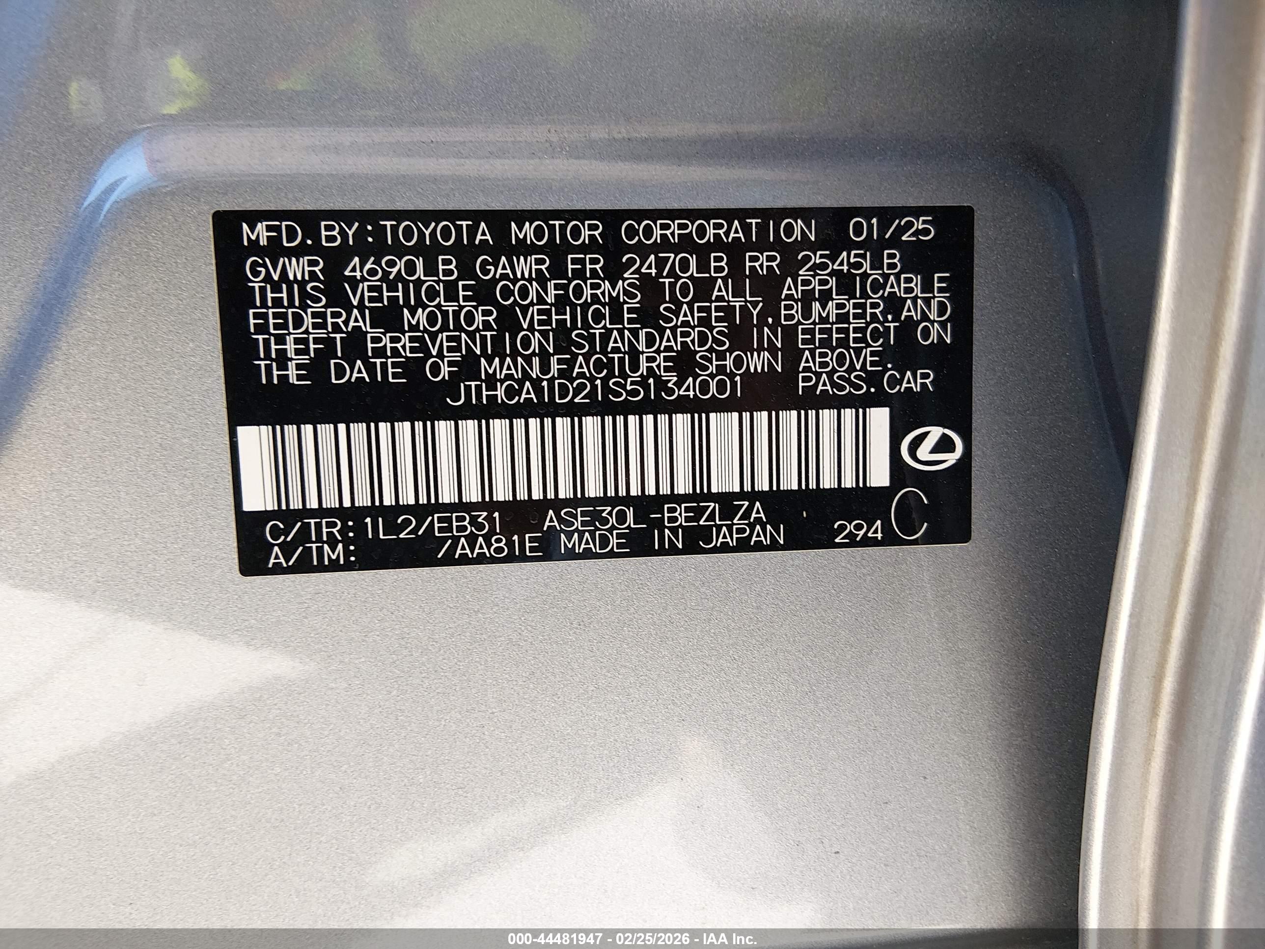 LEXUS IS image 9