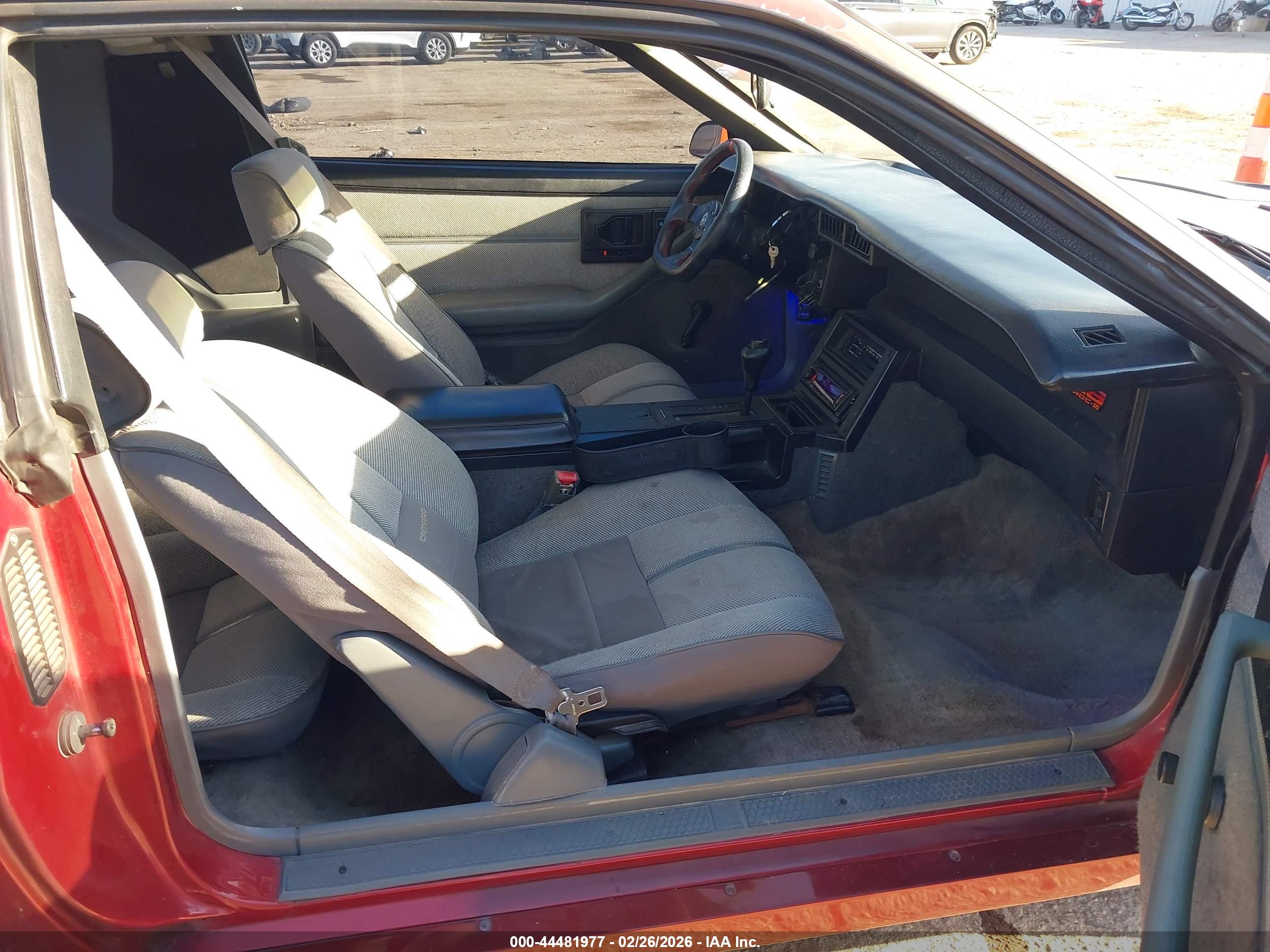 CHEVROLET CAMARO image 5