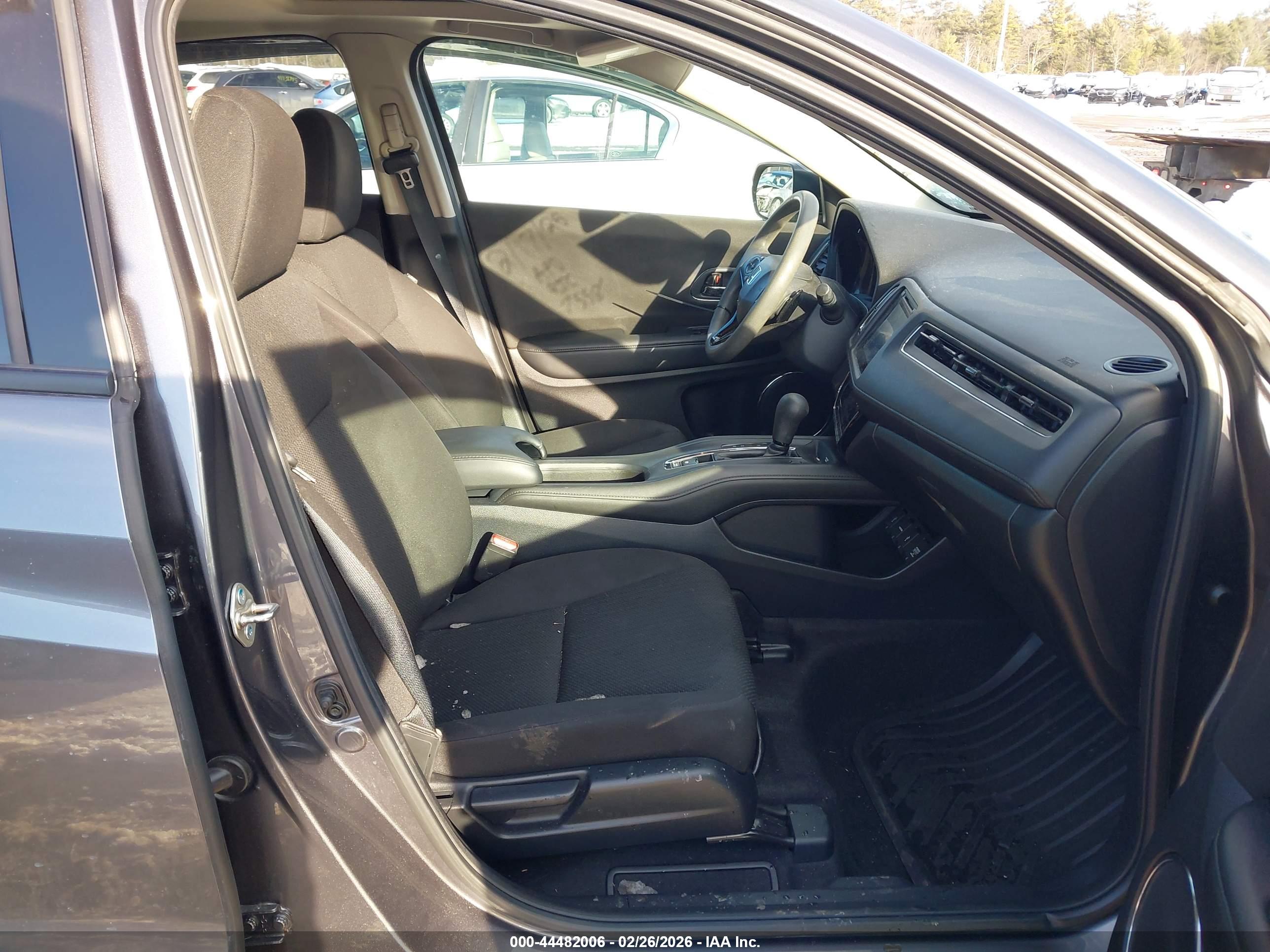 HONDA HR-V image 5