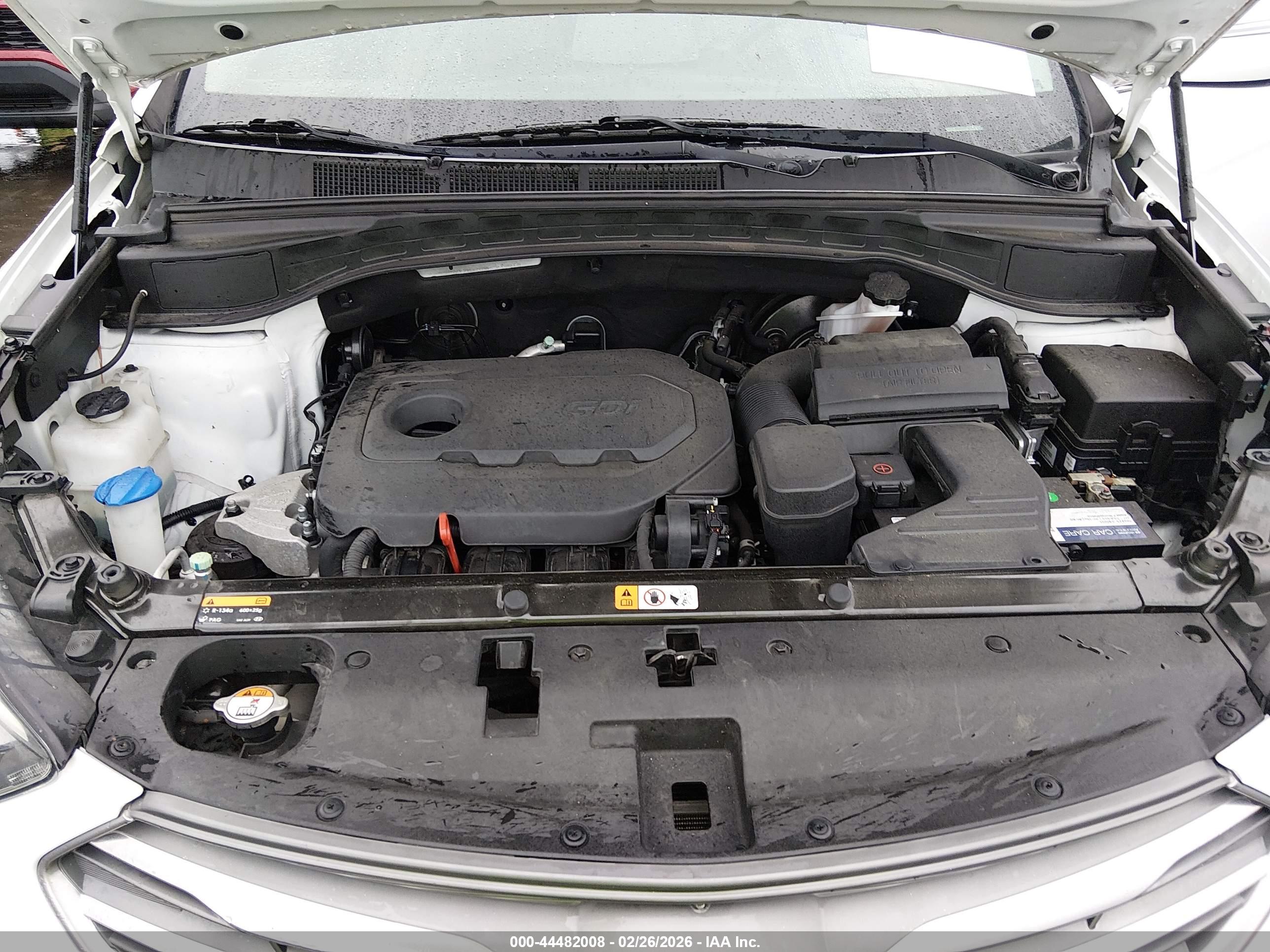 HYUNDAI SANTA image 10