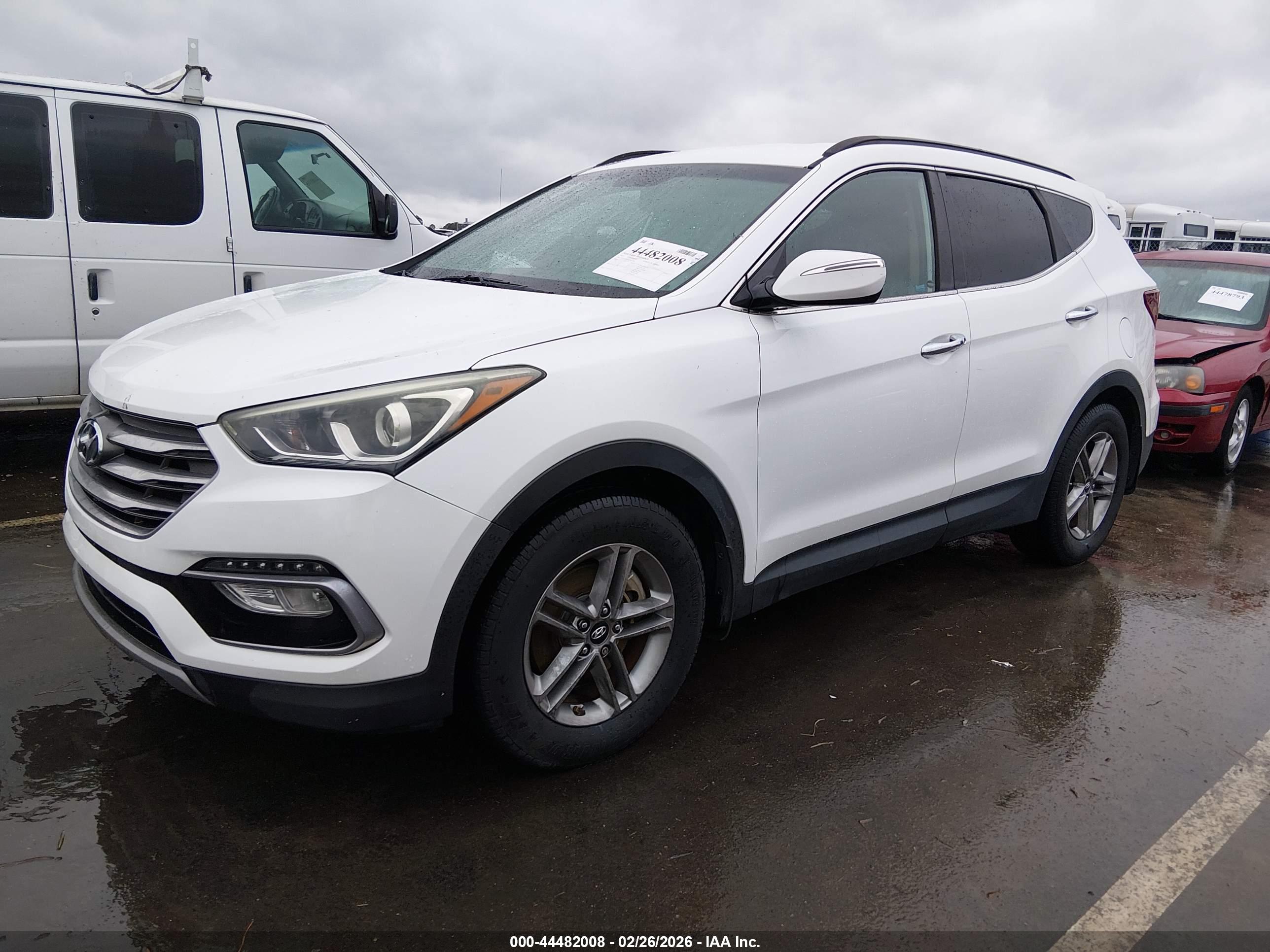HYUNDAI SANTA image 2