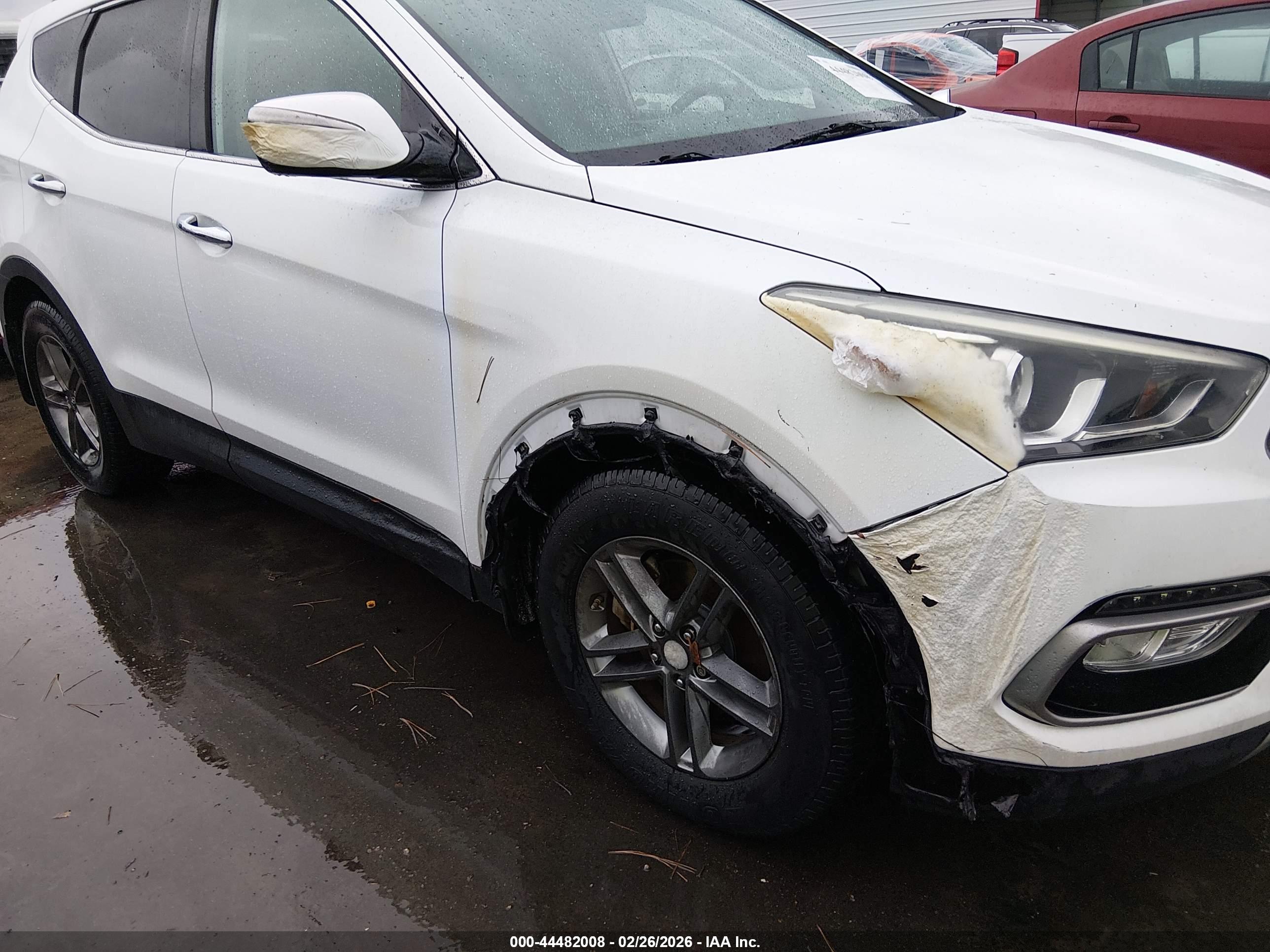 HYUNDAI SANTA image 6
