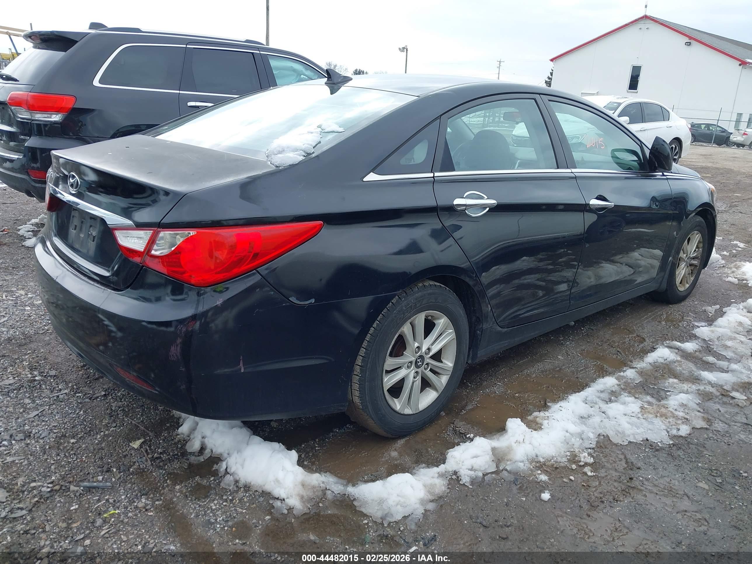 HYUNDAI SONATA image 4