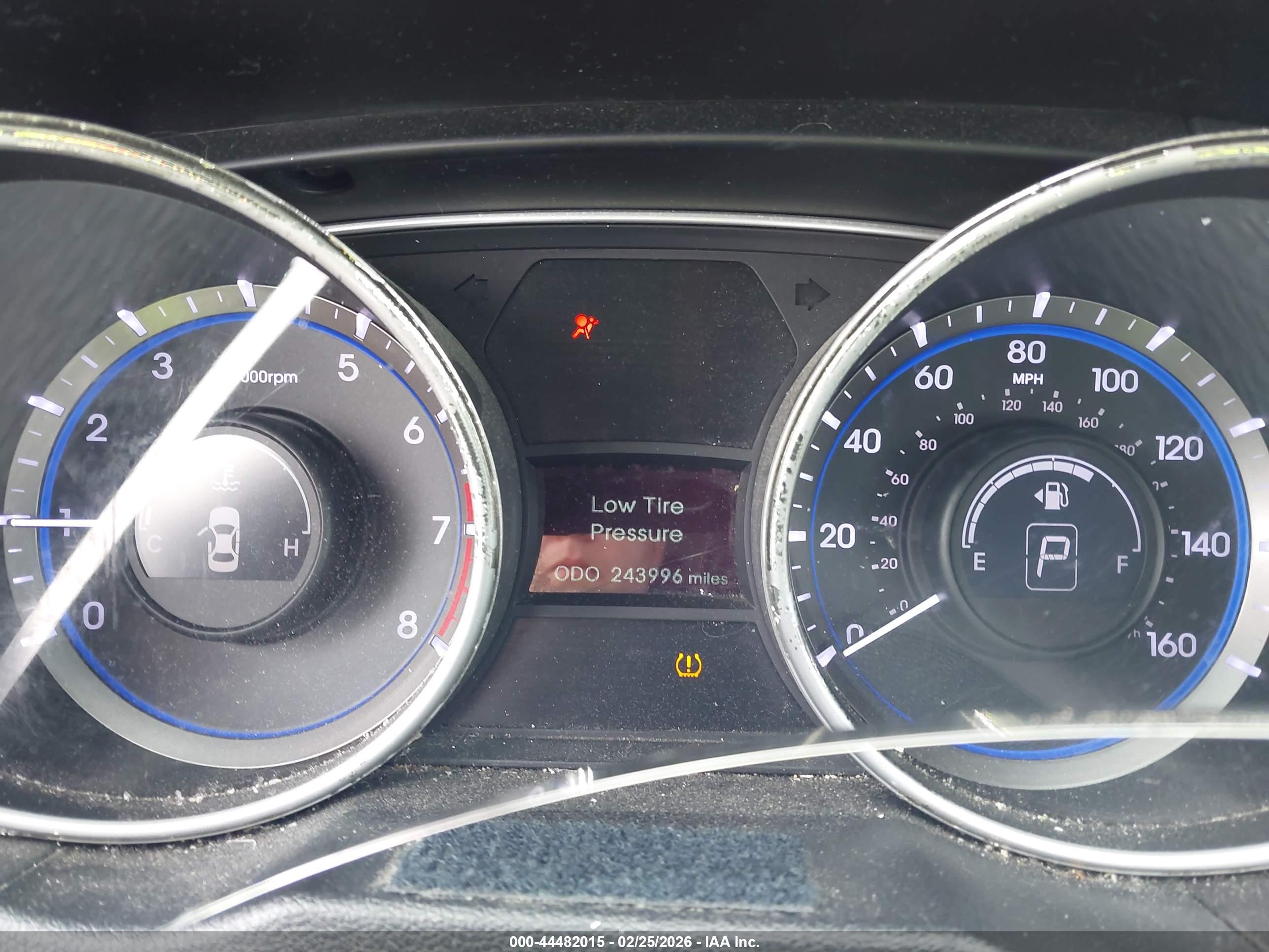HYUNDAI SONATA image 7