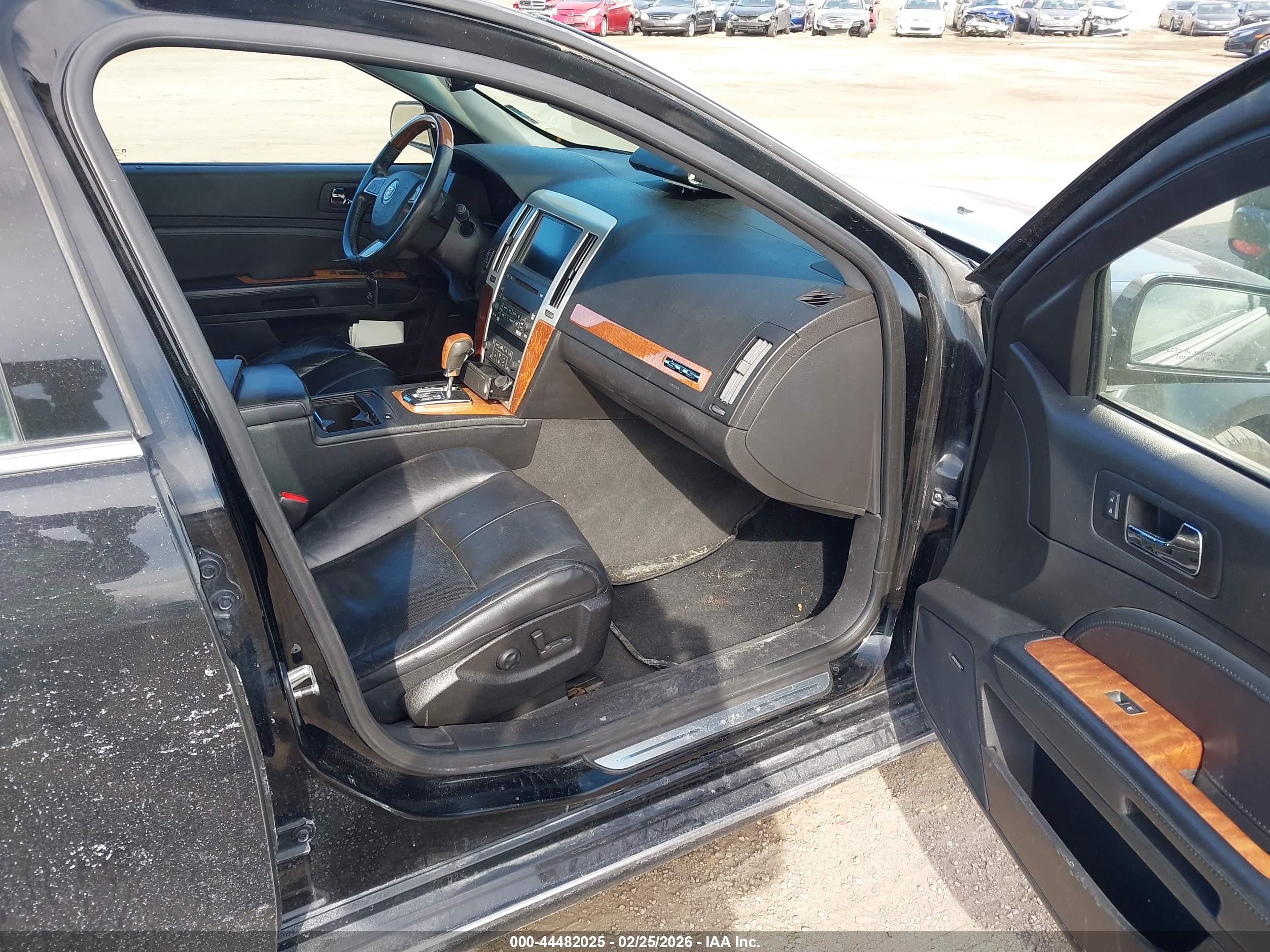 CADILLAC STS image 5