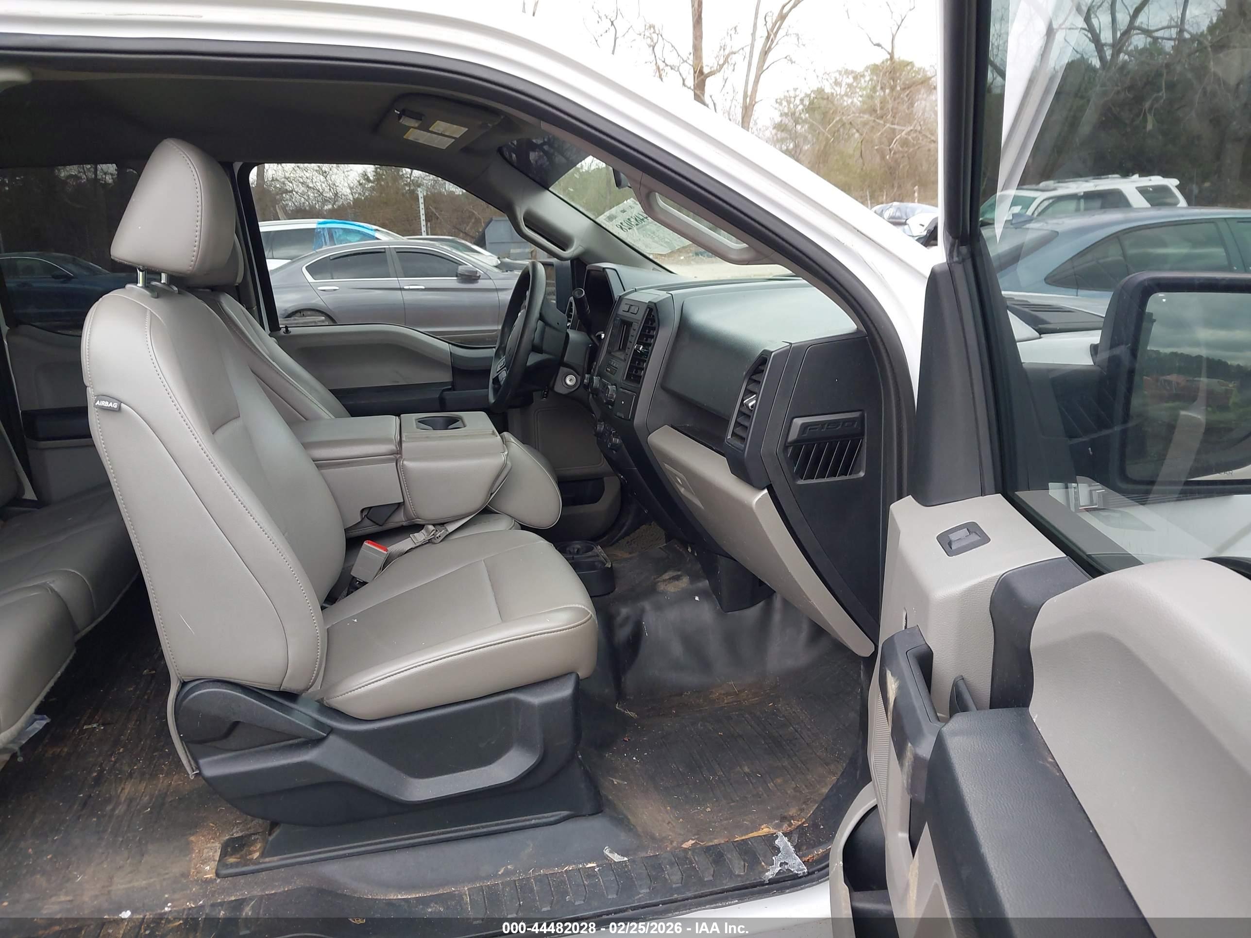 FORD F-150 image 5